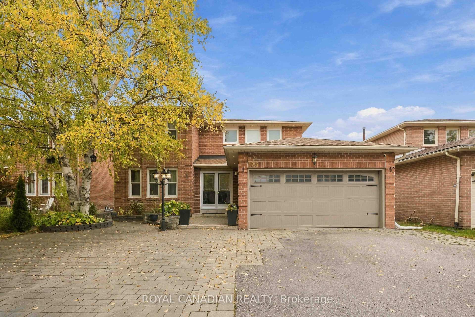 Photo 1 of 135 Tilman Circle, Markham, Markham Village — HOMEH