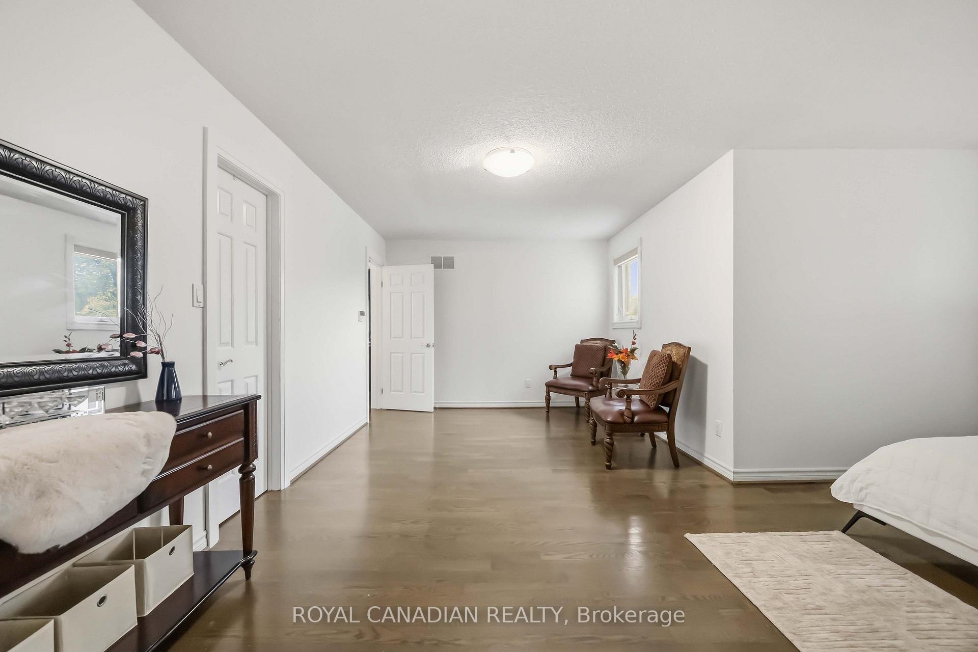 Photo 36 of 135 Tilman Circle, Markham, Markham Village — HOMEH
