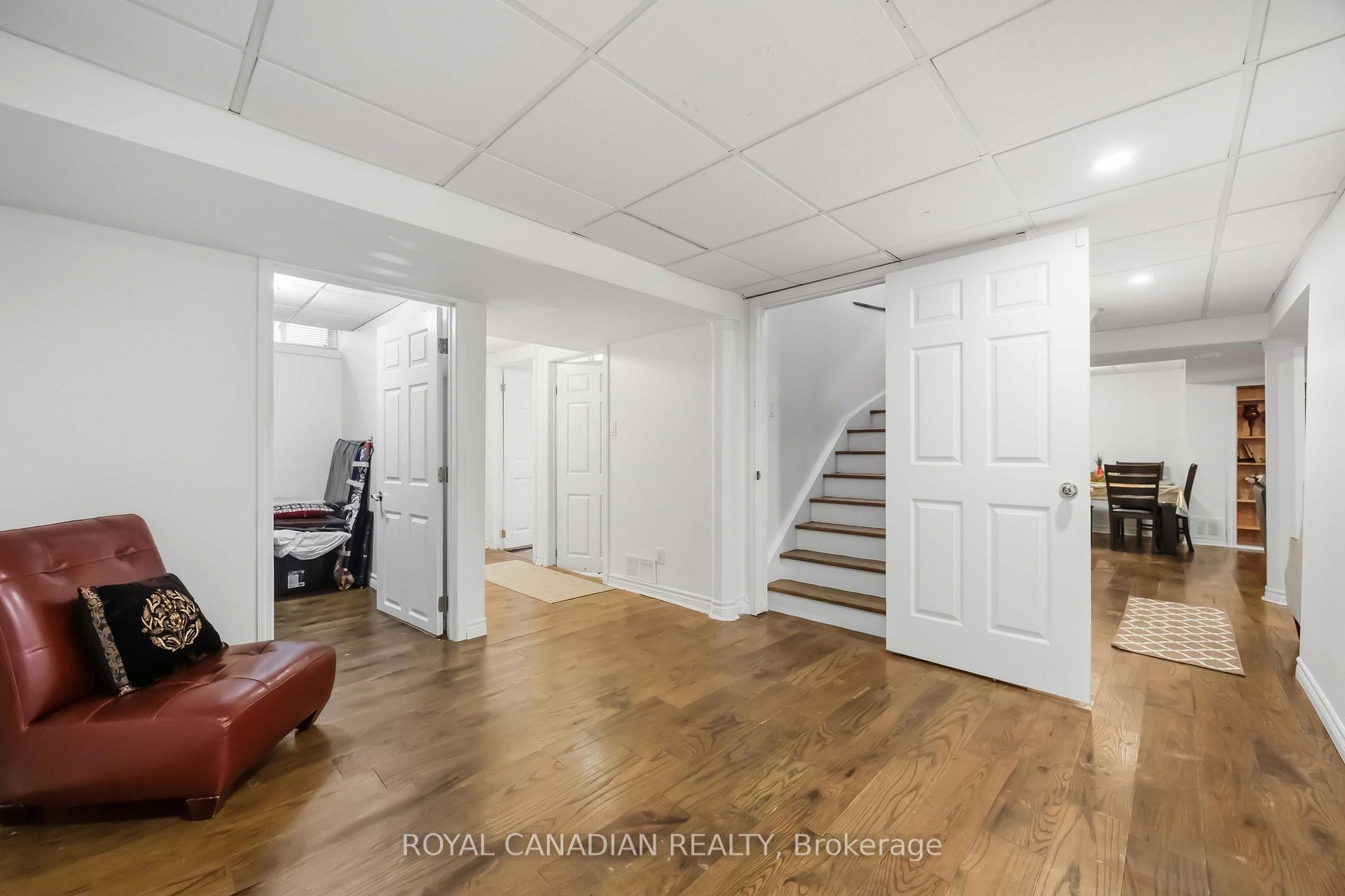 Photo 39 of 135 Tilman Circle, Markham, Markham Village — HOMEH