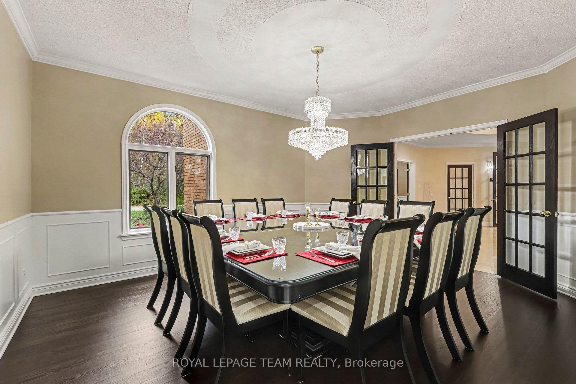 Photo 9 of 30 Spring Cress Drive, Ottawa, Cedar Hill/Orchard Estates — HOMEH