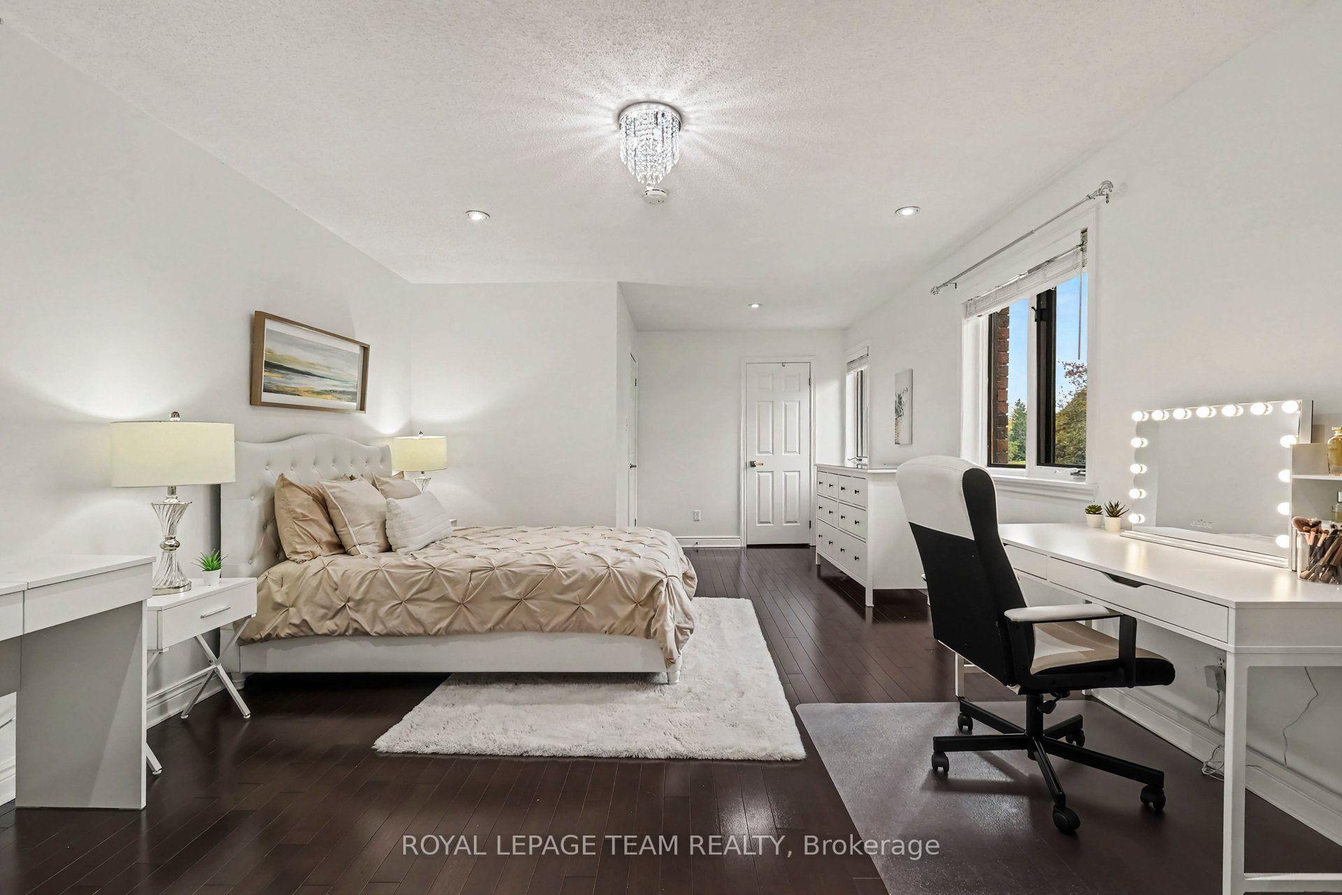 Photo 31 of 30 Spring Cress Drive, Ottawa, Cedar Hill/Orchard Estates — HOMEH
