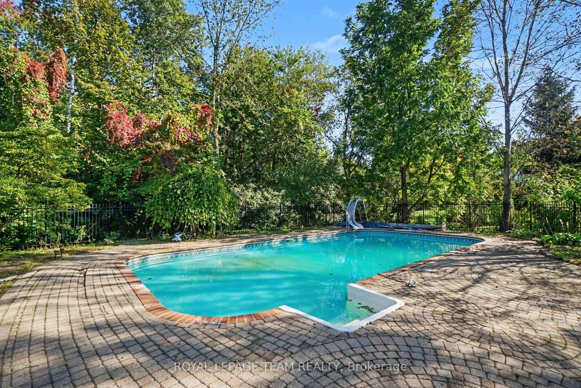 Photo 43 of 30 Spring Cress Drive, Ottawa, Cedar Hill/Orchard Estates — HOMEH