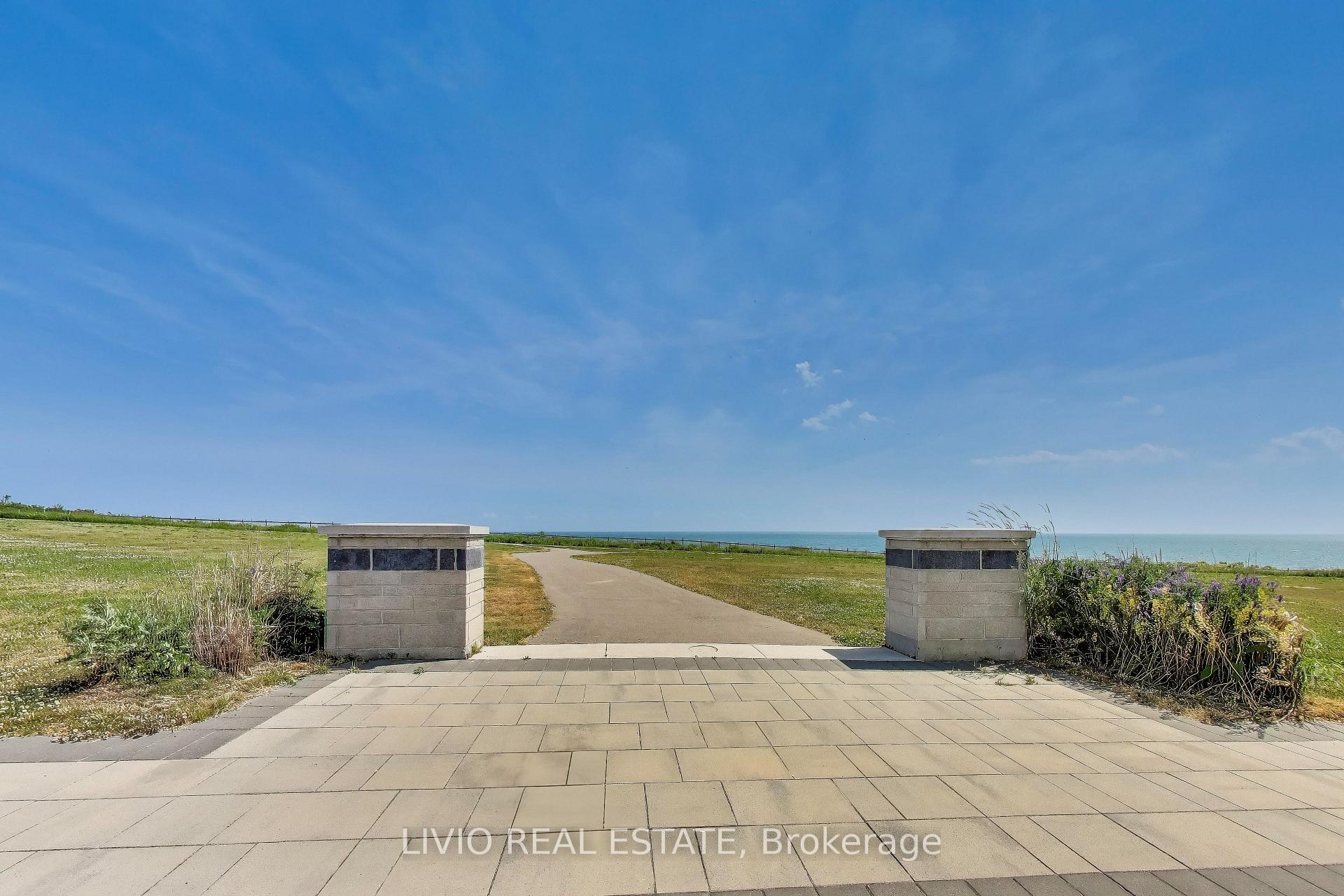 Photo 18 of Unit A, 14 Lookout Drive, Clarington, Bowmanville — HOMEH
