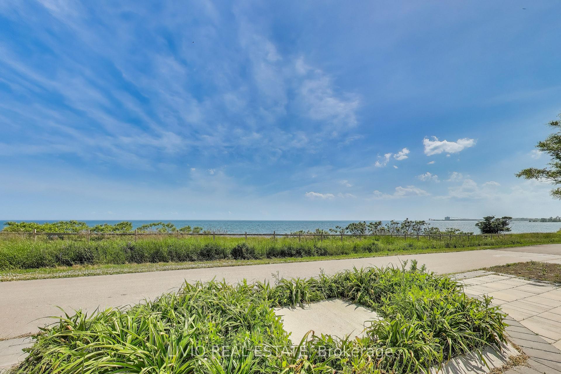 Photo 23 of Unit A, 14 Lookout Drive, Clarington, Bowmanville — HOMEH