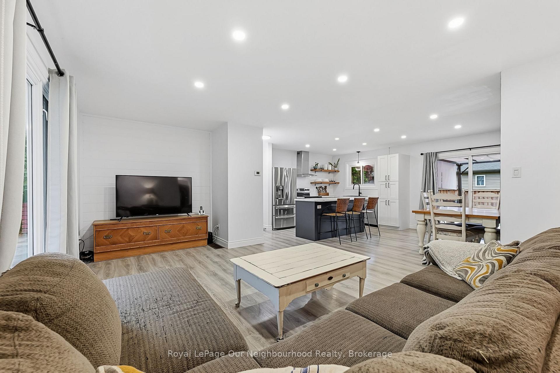 Photo 6 of 105 Sanford Street, Brighton — HOMEH