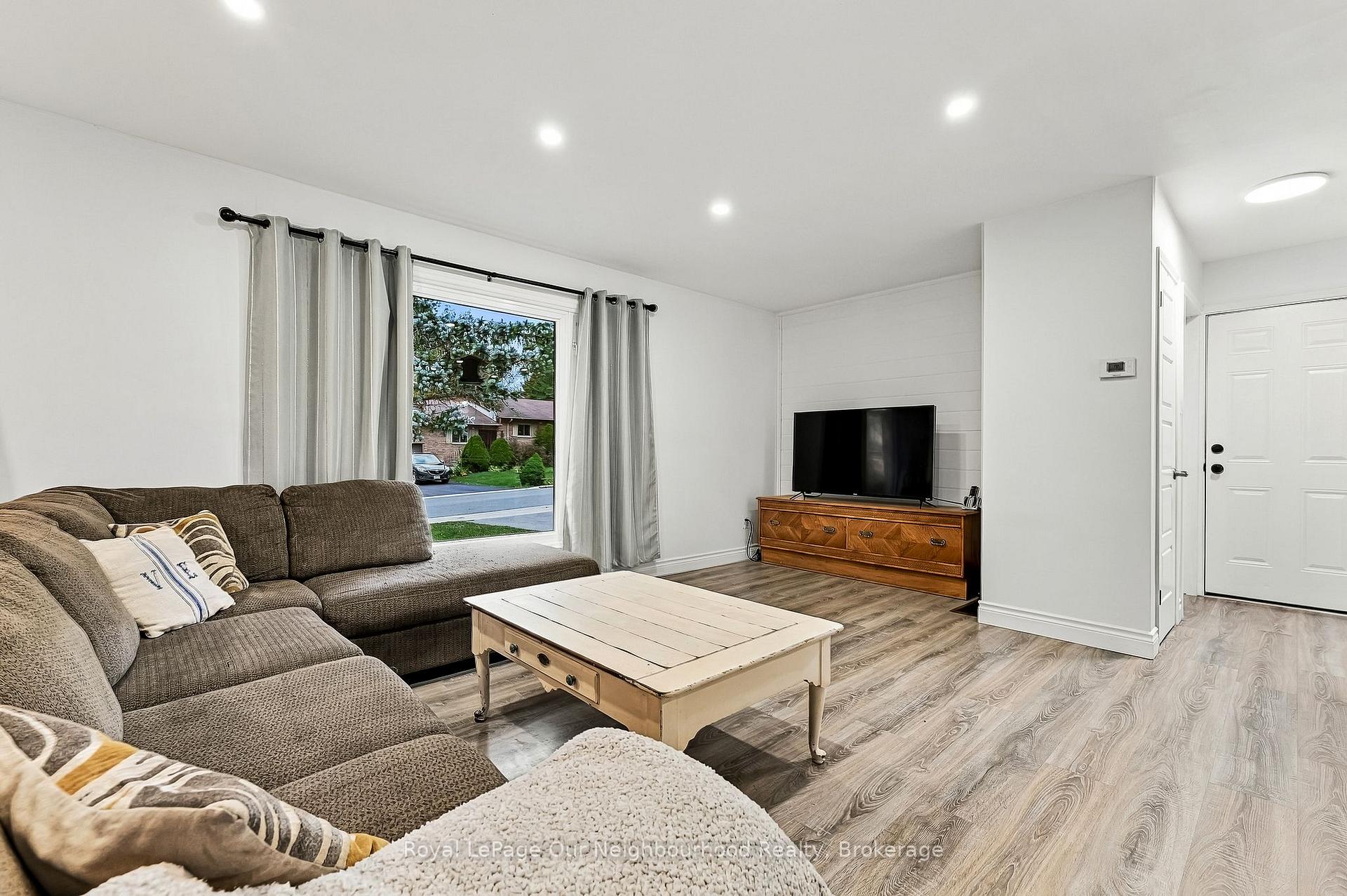 Photo 10 of 105 Sanford Street, Brighton — HOMEH