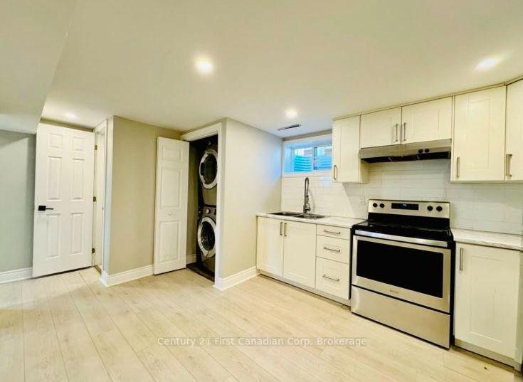 Photo 3 of Unit Lower, 96 Glenview Avenue, Cambridge, Christopher-Champlain — HOMEH