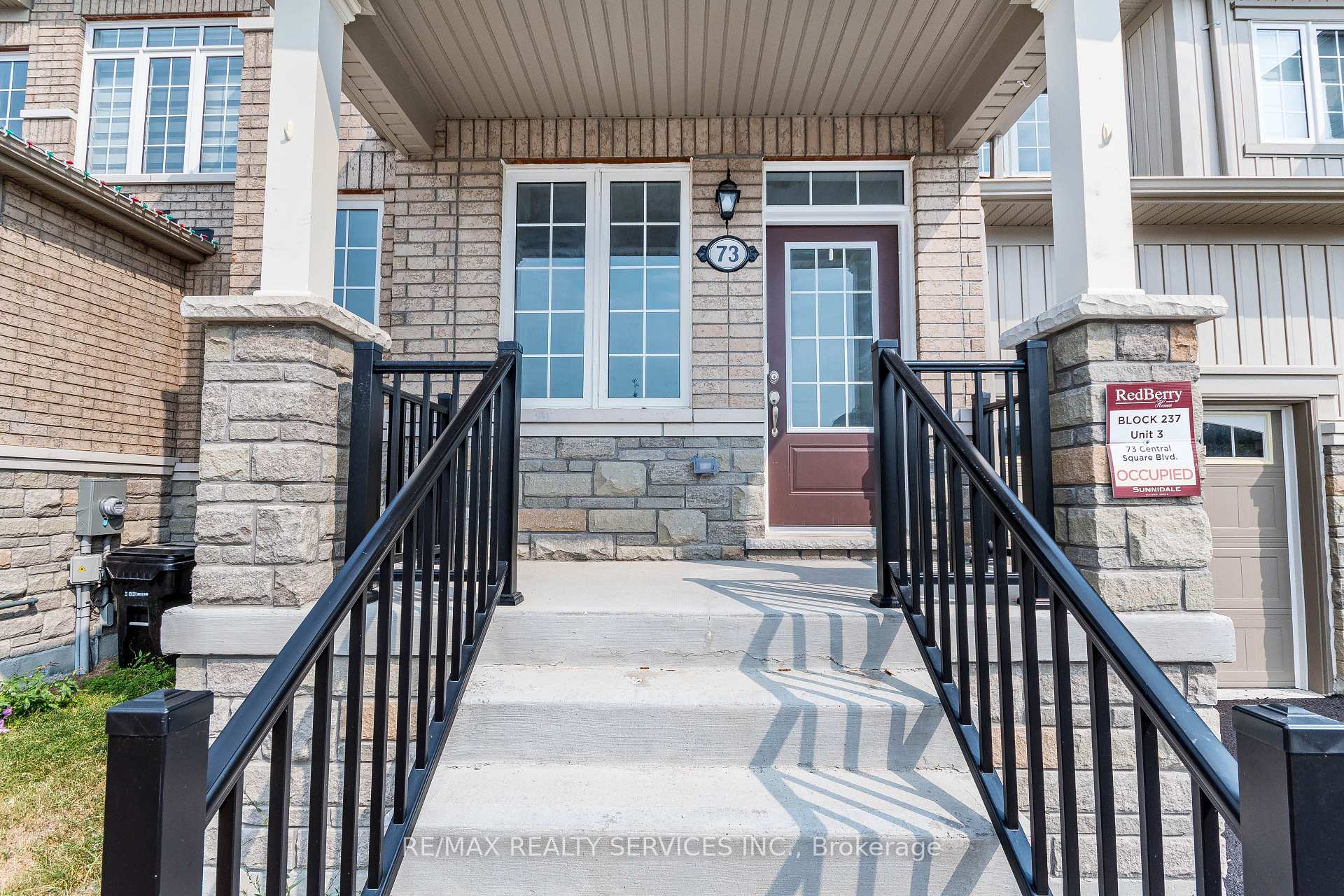 Photo 3 of 73 Central Square Boulevard, Wasaga Beach — HOMEH