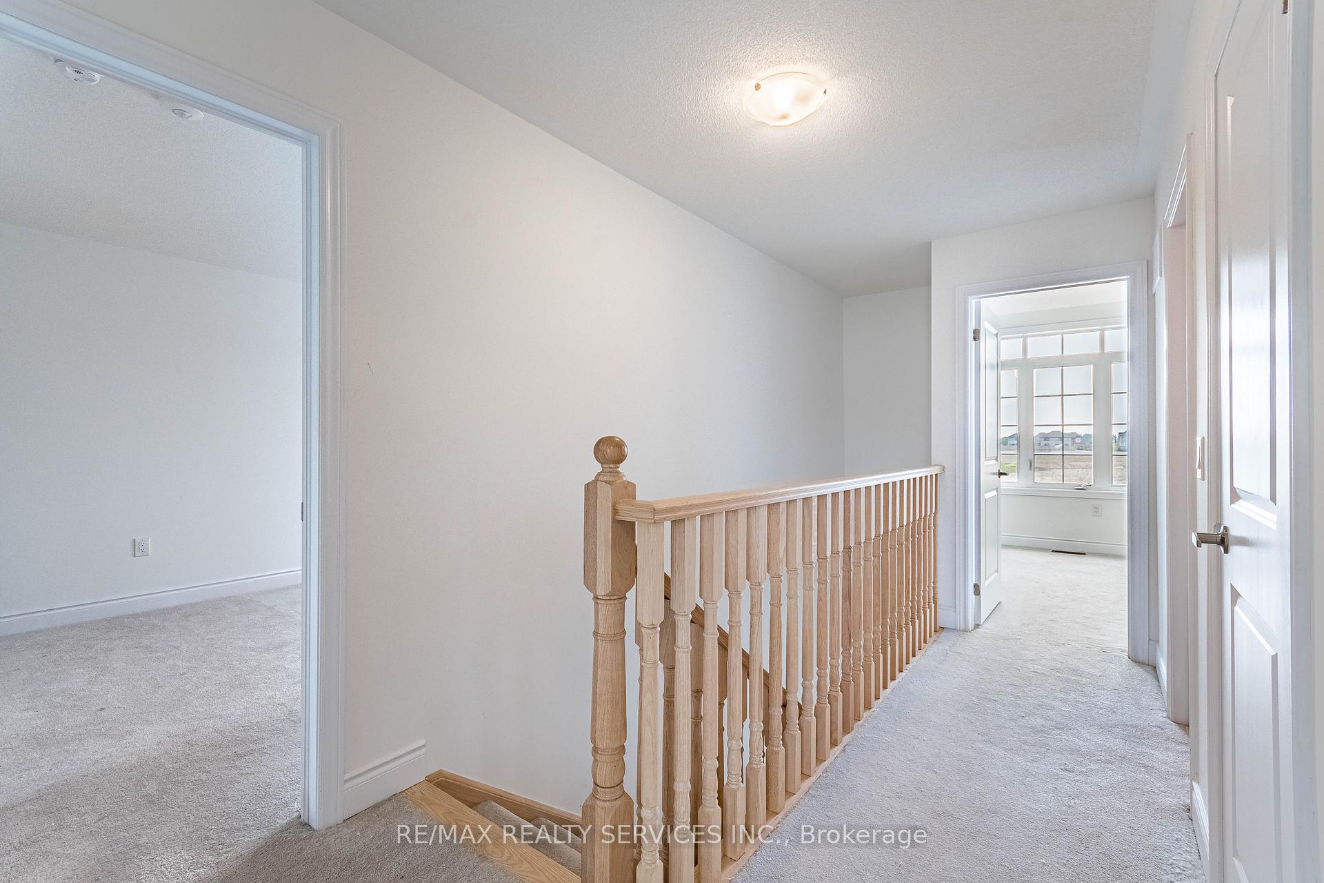 Photo 23 of 73 Central Square Boulevard, Wasaga Beach — HOMEH