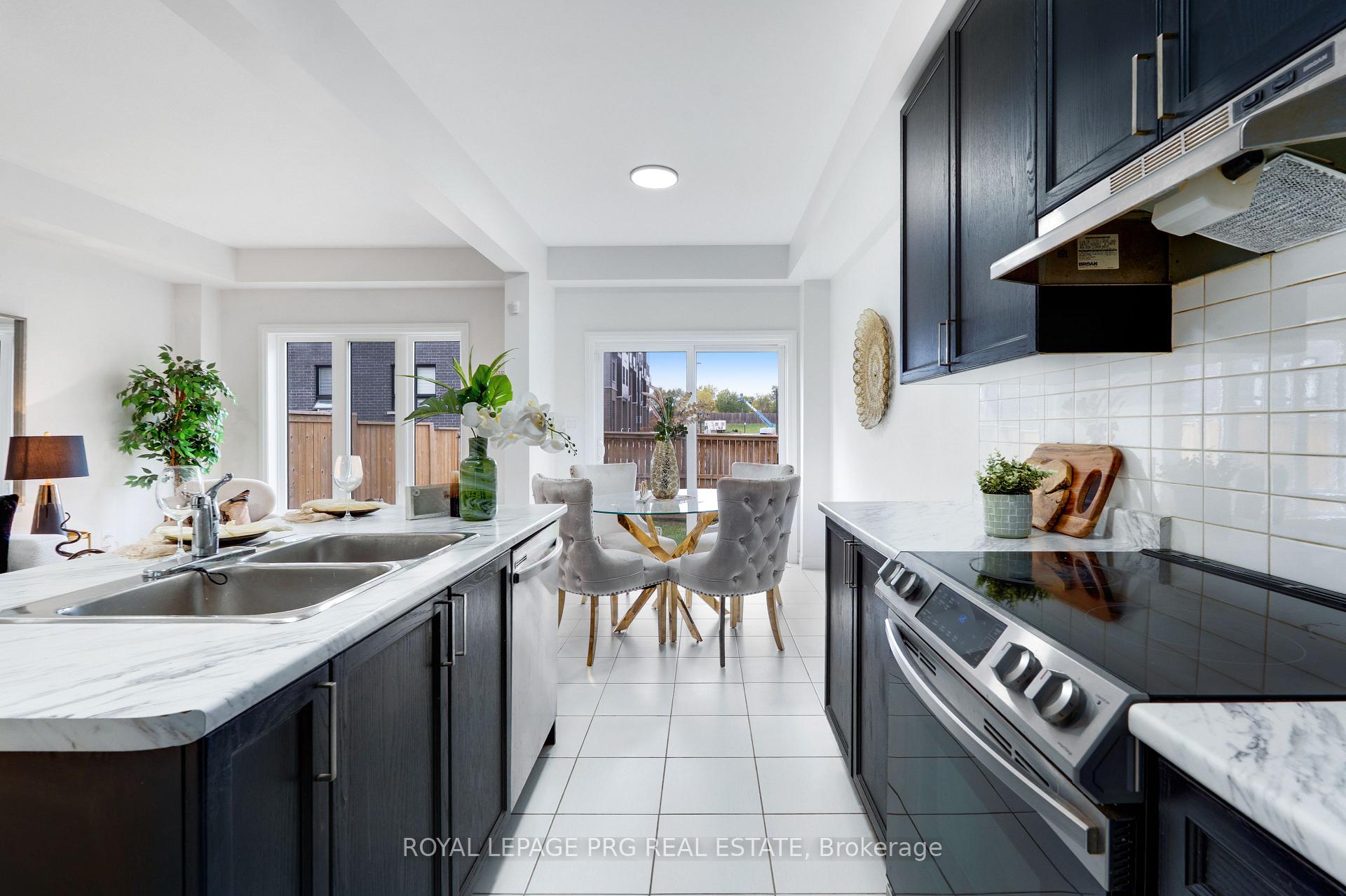 Photo 7 of 6631 Cropp Street, Niagara Falls, Morrison — HOMEH