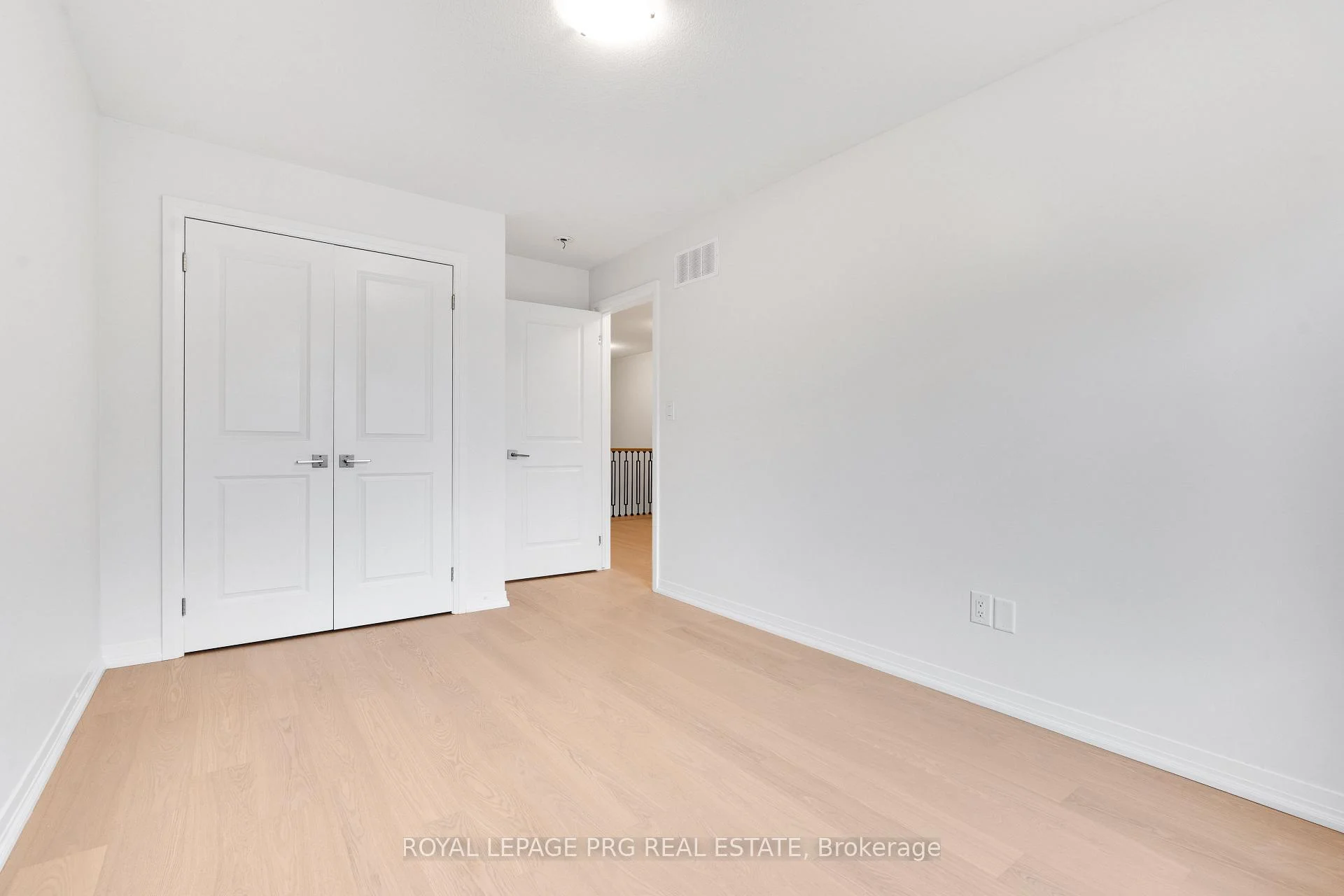 Photo 36 of 6631 Cropp Street, Niagara Falls, Morrison — HOMEH