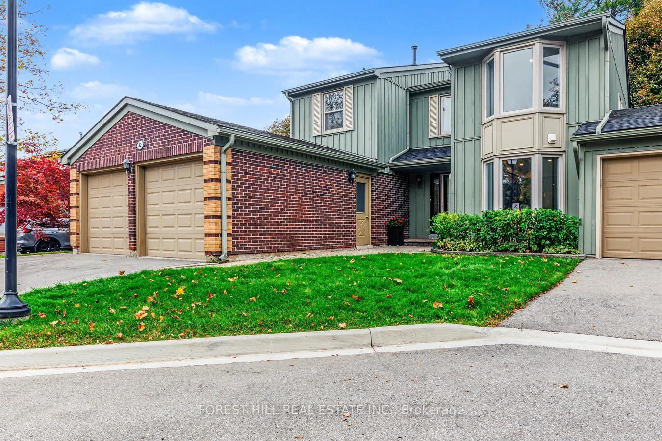 Photo 1 of Unit 32, 3265 South Millway, Mississauga, Erin Mills — HOMEH