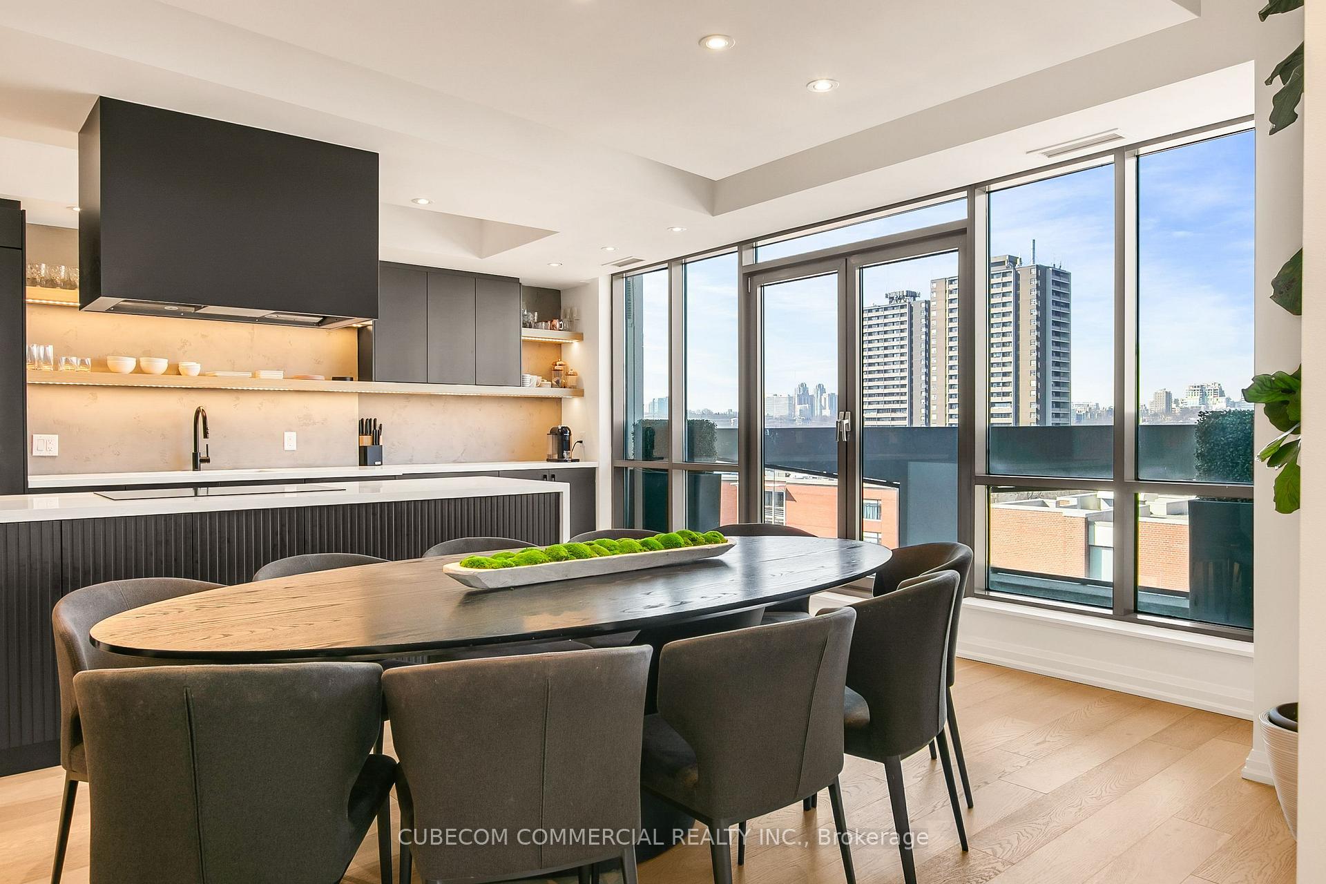 Photo 2 of Unit PH 903, 3 McAlpine Street, Toronto, The Annex — HOMEH