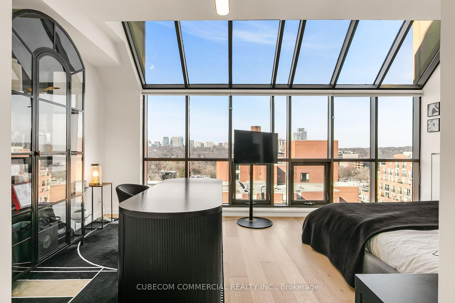 Photo 11 of Unit PH 903, 3 McAlpine Street, Toronto, The Annex — HOMEH