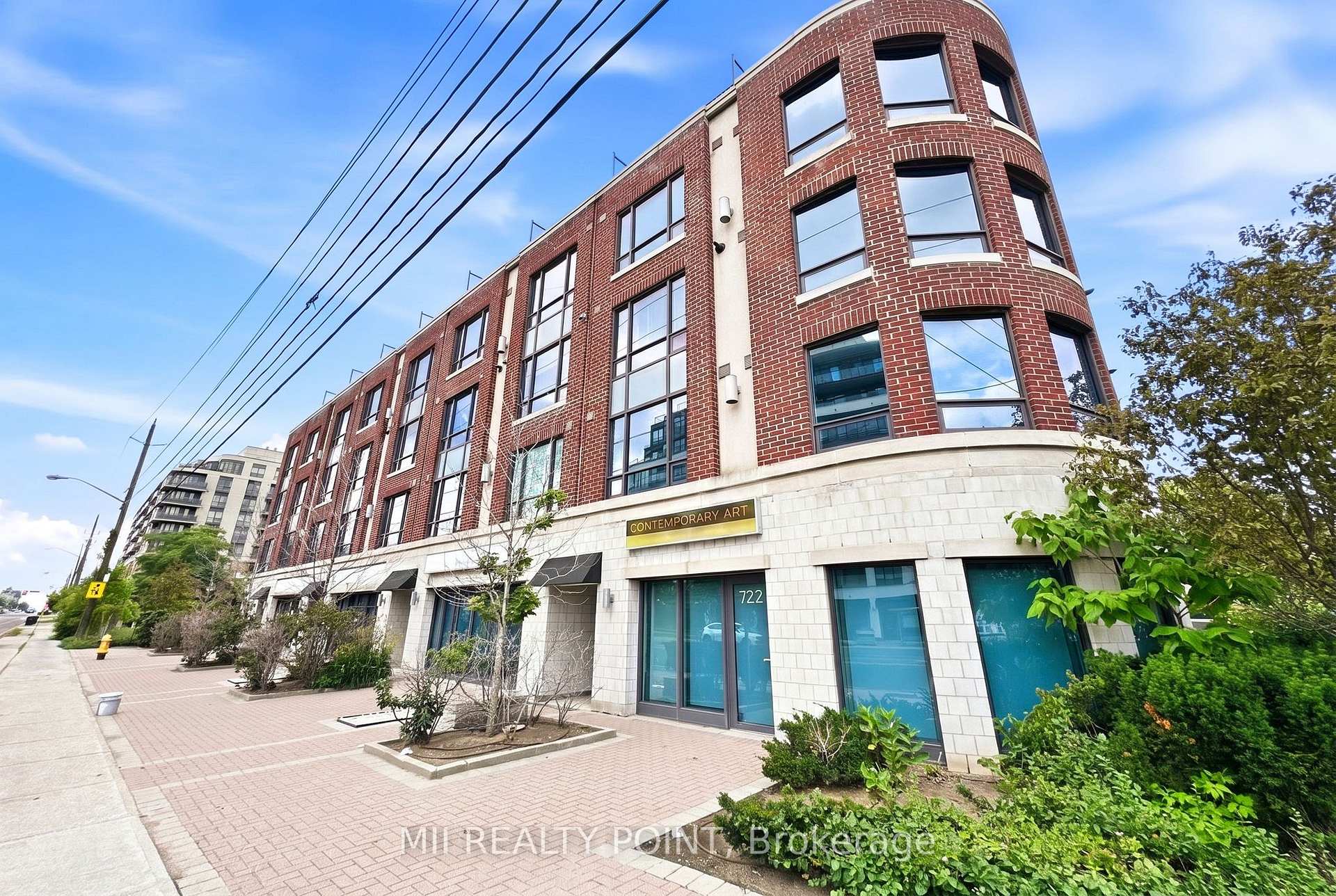 Photo 2 of Unit 201, 2 Maxwell Street, North York, Bathurst Manor — HOMEH
