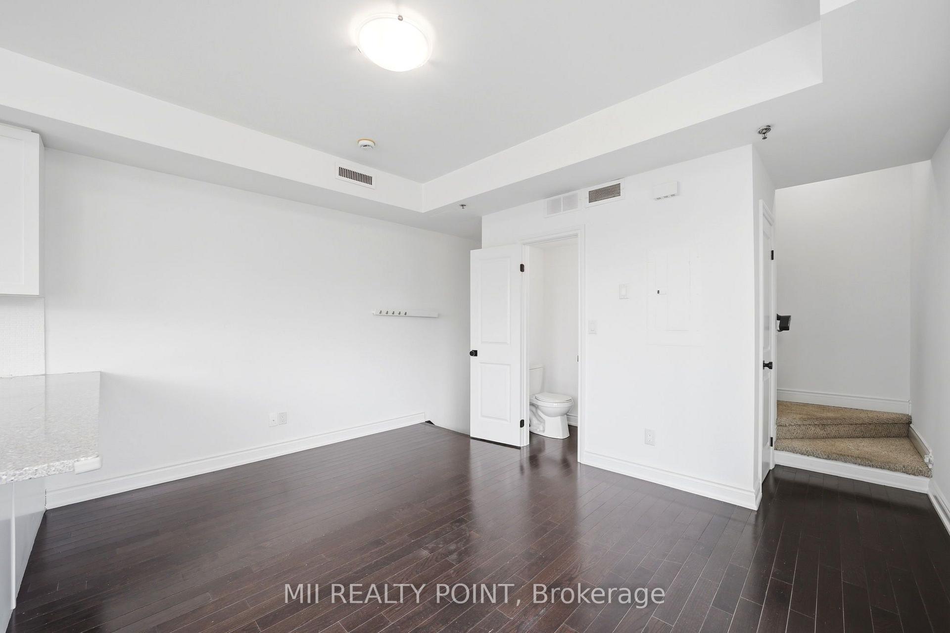 Photo 9 of Unit 201, 2 Maxwell Street, North York, Bathurst Manor — HOMEH