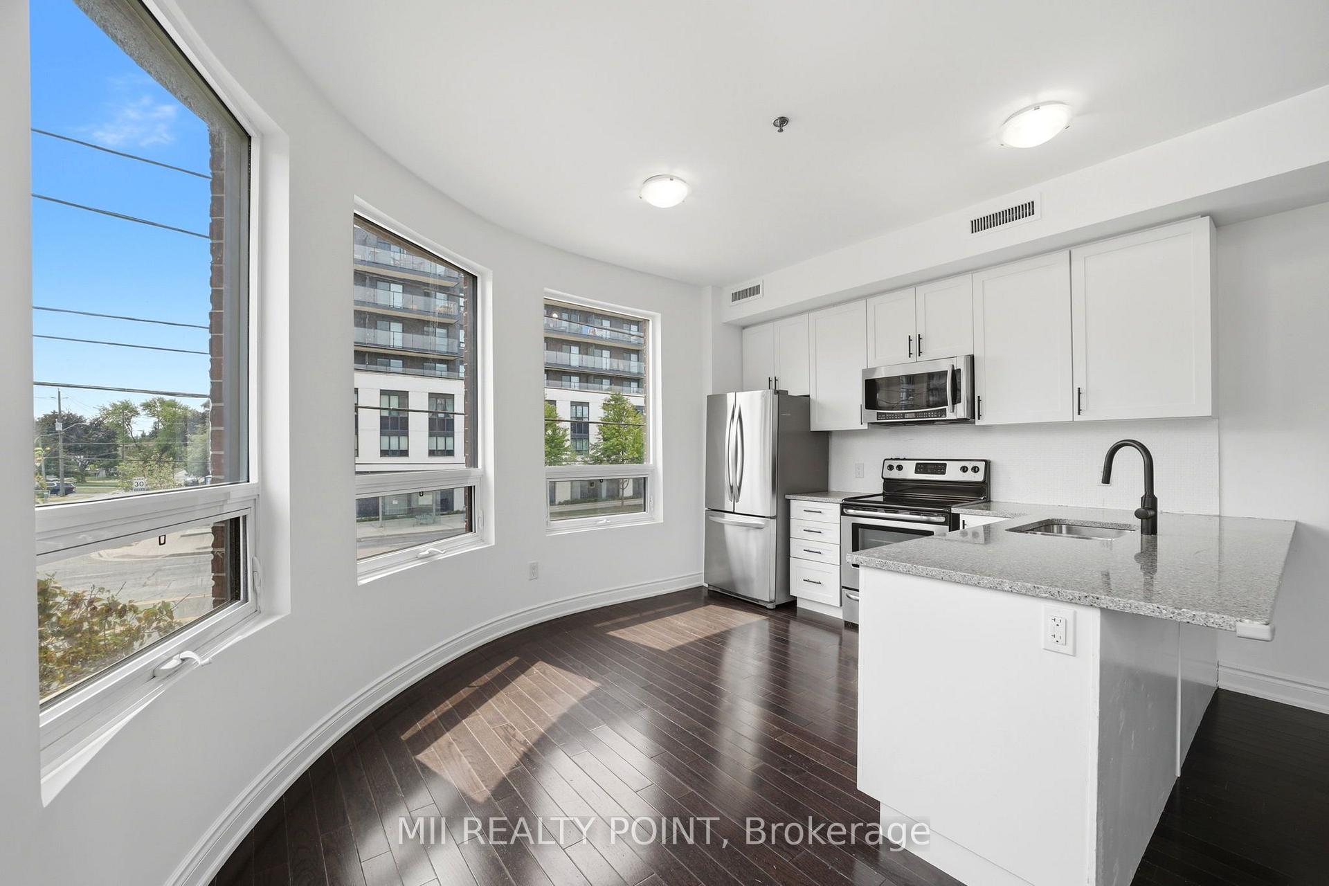 Photo 12 of Unit 201, 2 Maxwell Street, North York, Bathurst Manor — HOMEH
