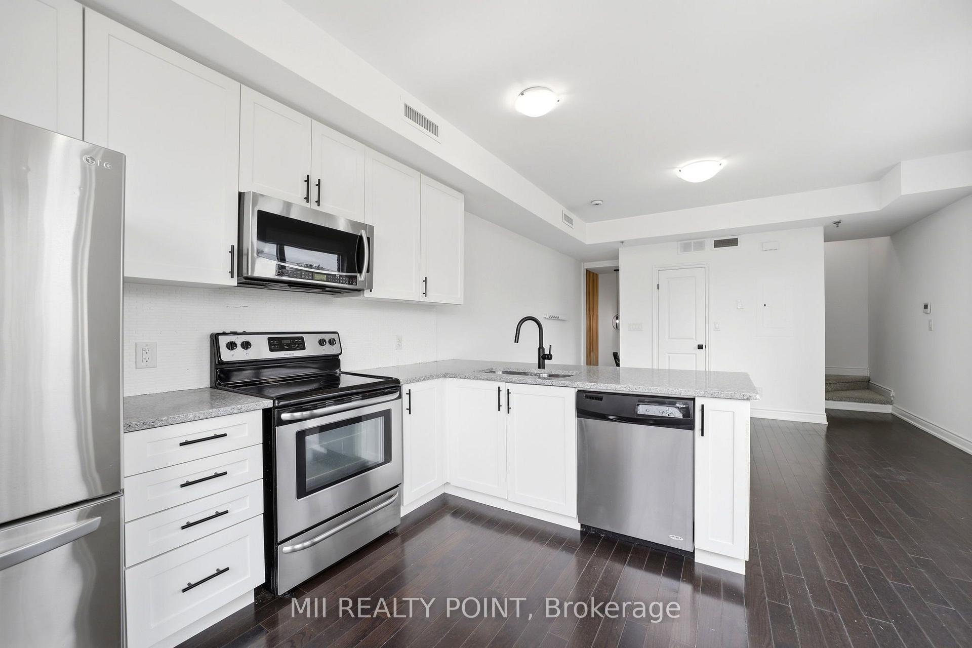 Photo 17 of Unit 201, 2 Maxwell Street, North York, Bathurst Manor — HOMEH