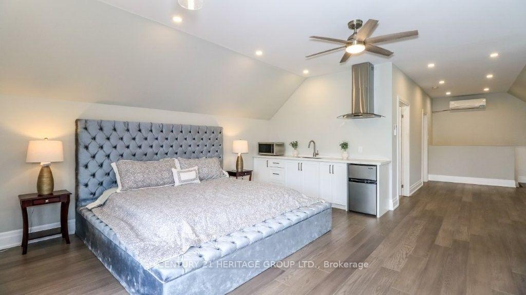 Photo 13 of 3500 Crescent Harbour Road, Innisfil, Rural Innisfil — HOMEH