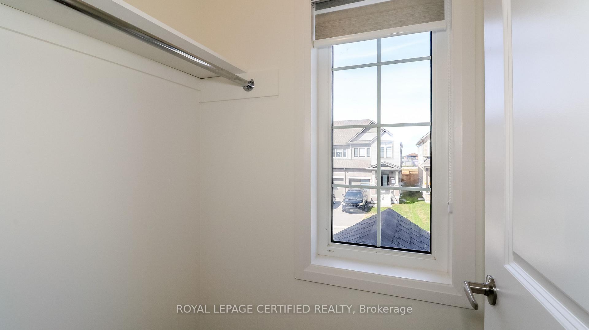 Photo 24 of 62 Sagewood Avenue, Barrie, Rural Barrie Southeast — HOMEH