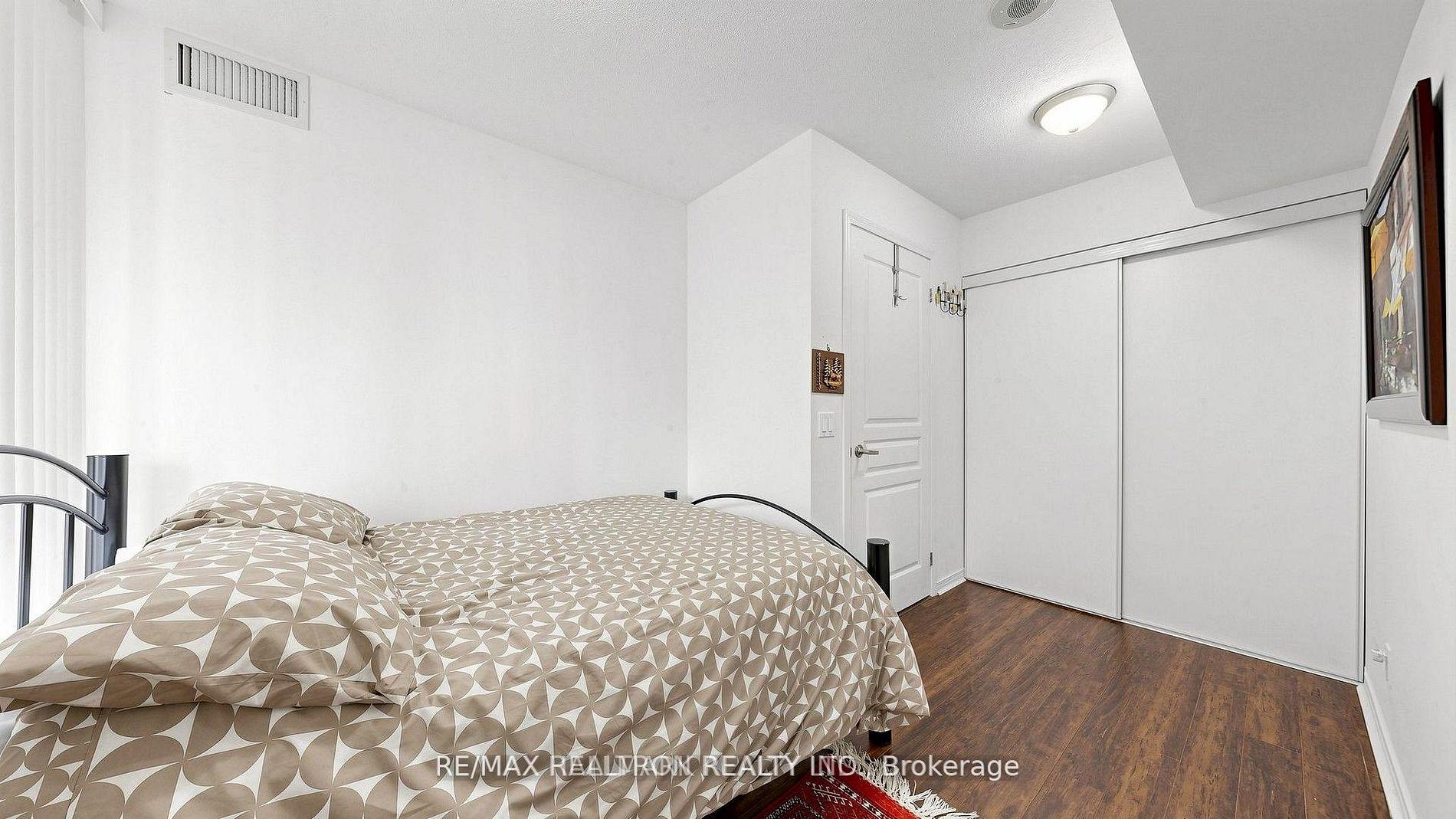 Photo 18 of Unit 712, 310 Red Maple Road, Richmond Hill, Langstaff — HOMEH