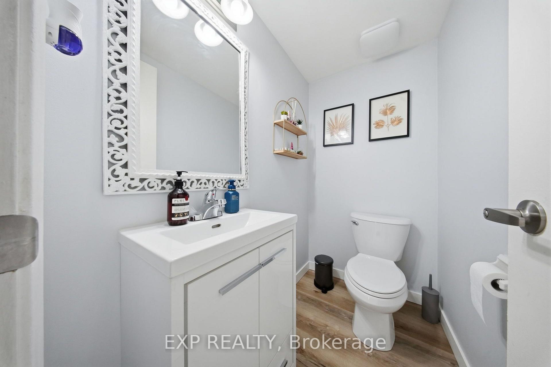 Photo 22 of 64 Parklane Circle, Clarington, Bowmanville — HOMEH