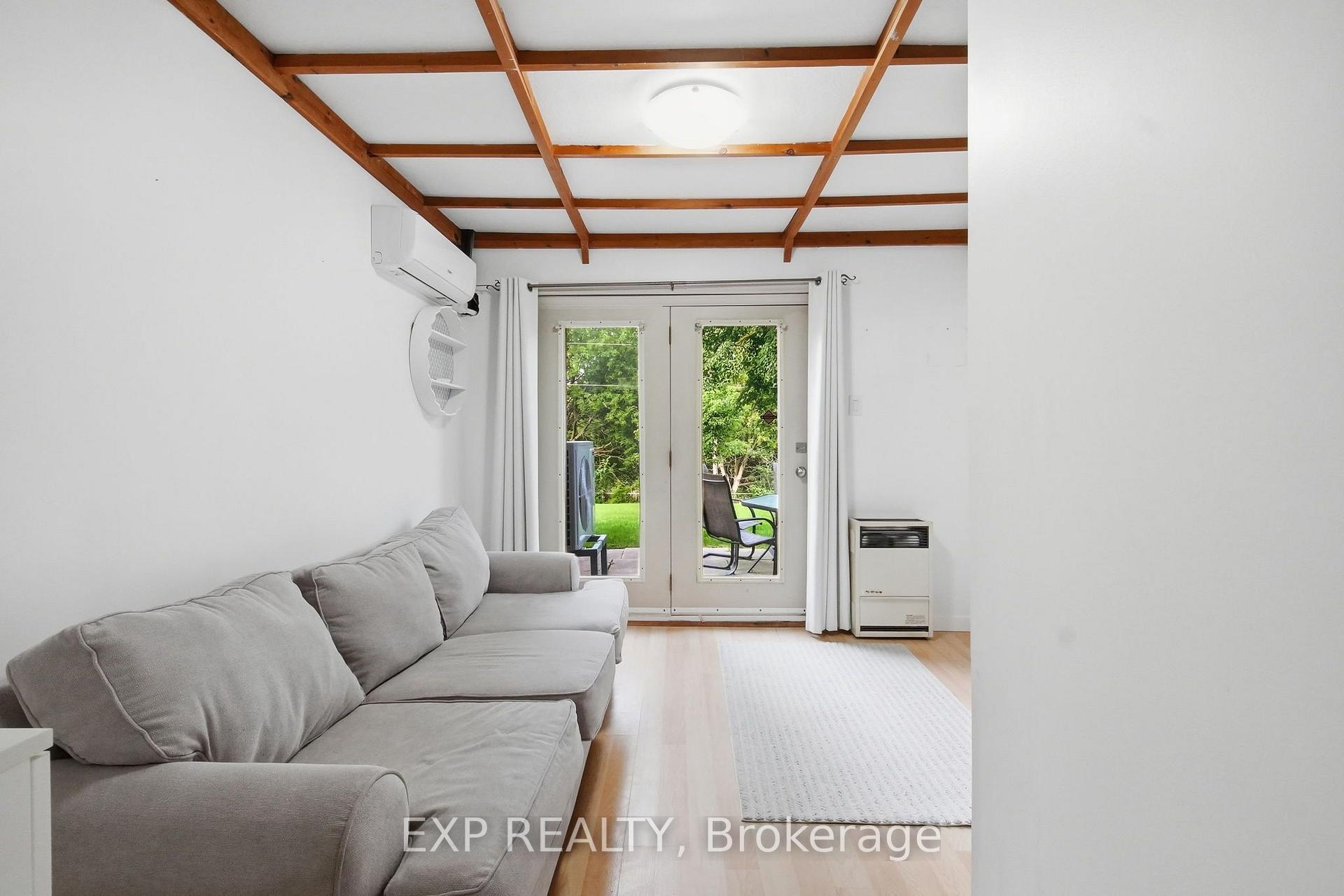Photo 31 of 64 Parklane Circle, Clarington, Bowmanville — HOMEH