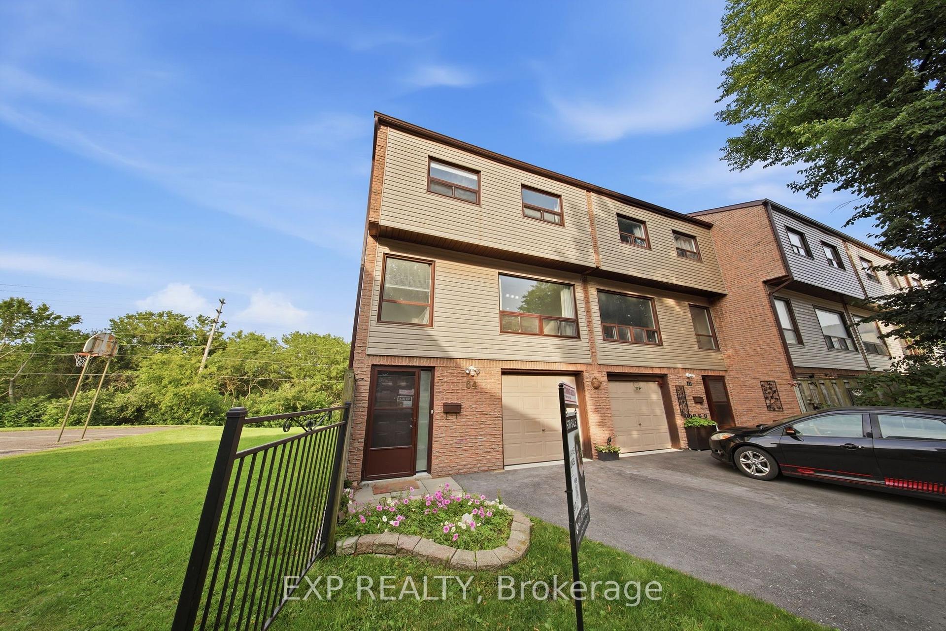 Photo 37 of 64 Parklane Circle, Clarington, Bowmanville — HOMEH