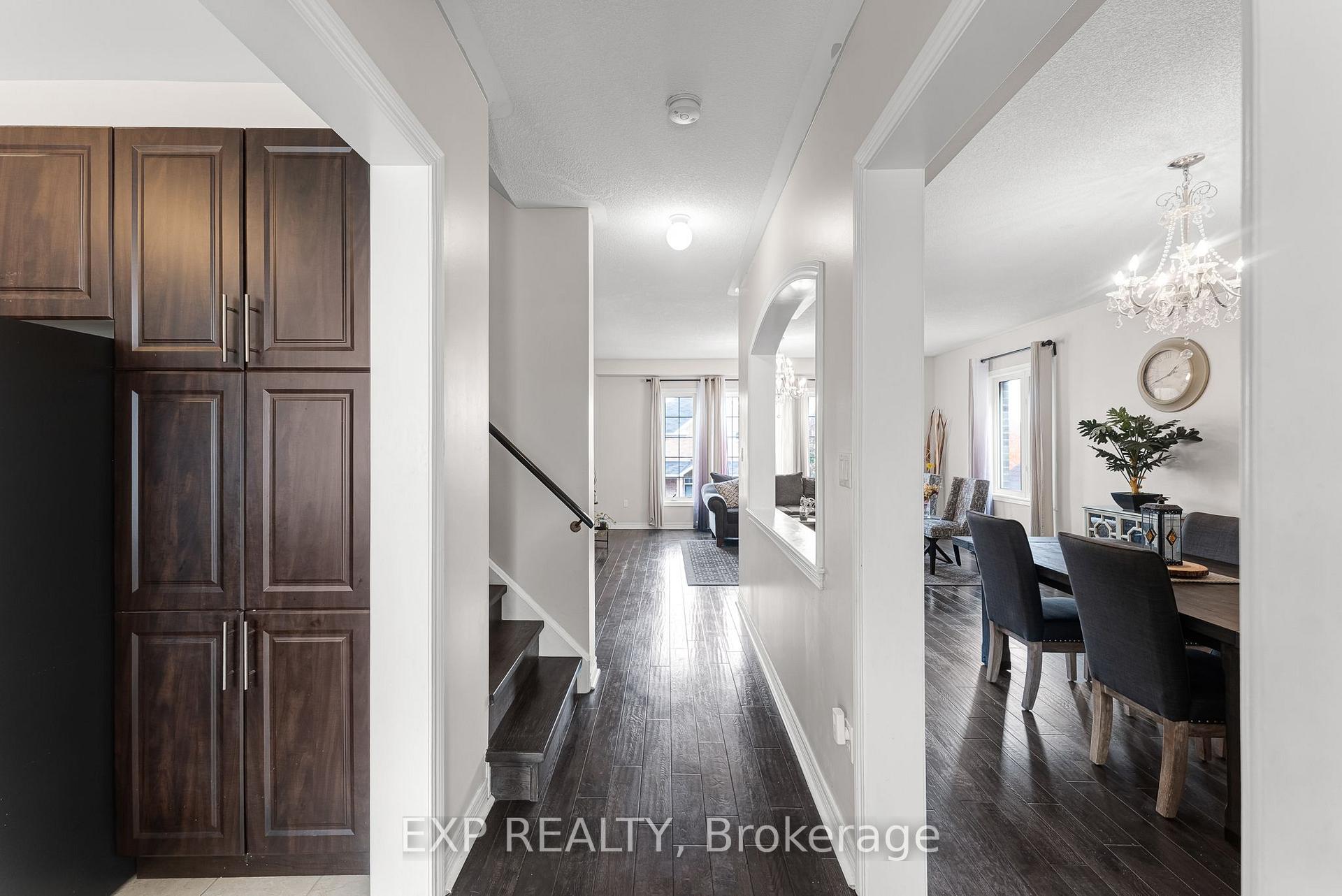Photo 18 of 211 Ray Snow Boulevard, Newmarket, Woodland Hill — HOMEH