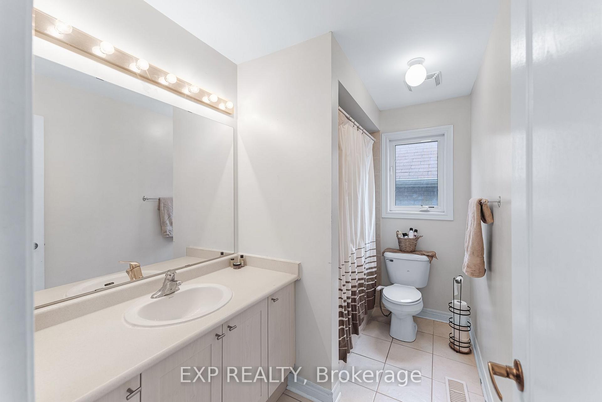 Photo 28 of 211 Ray Snow Boulevard, Newmarket, Woodland Hill — HOMEH