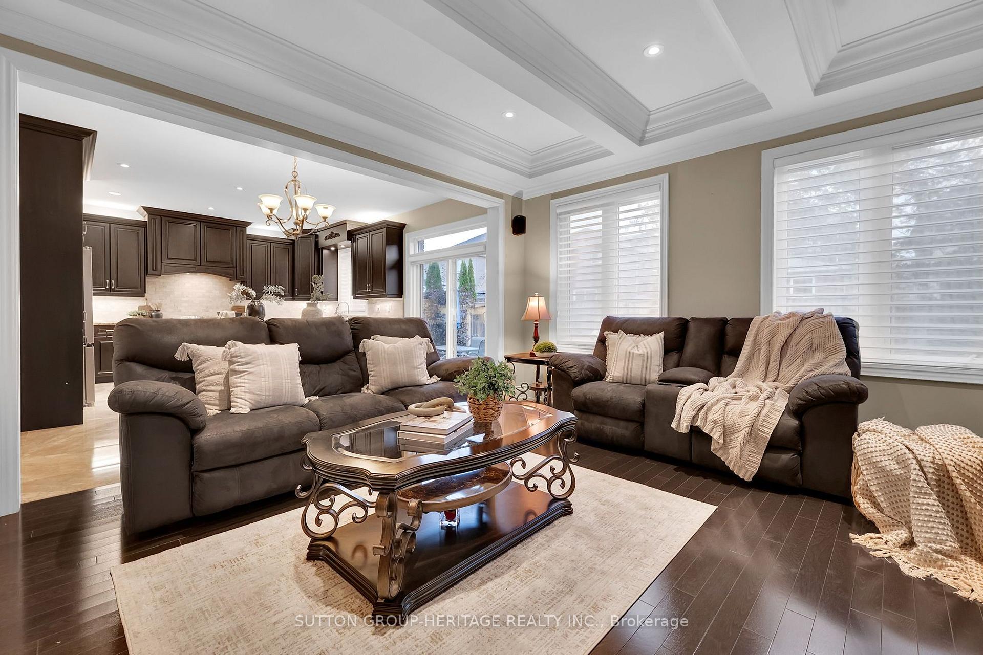 Photo 5 of 25 Charterhouse Drive, Whitby, Rolling Acres — HOMEH