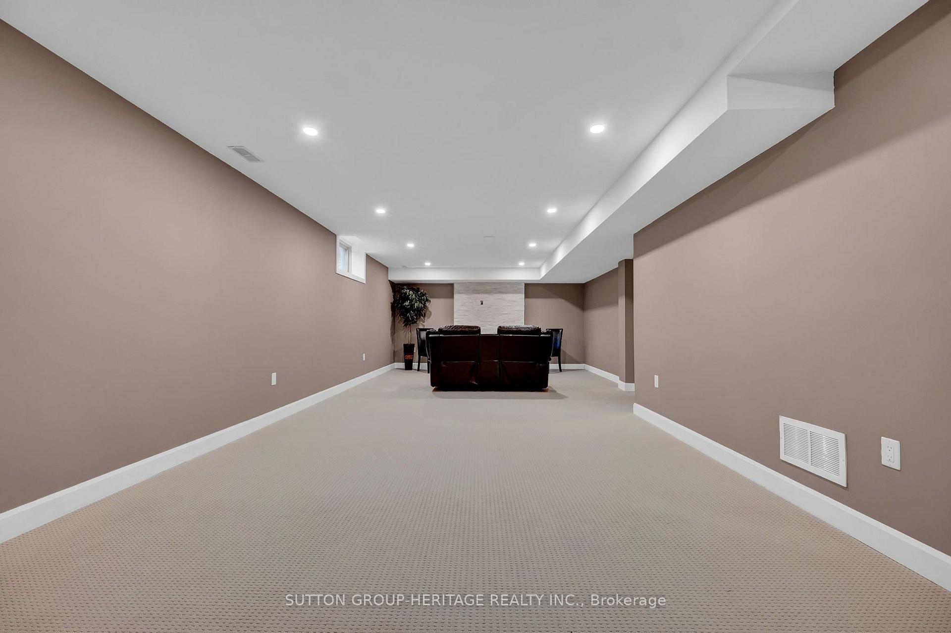 Photo 37 of 25 Charterhouse Drive, Whitby, Rolling Acres — HOMEH