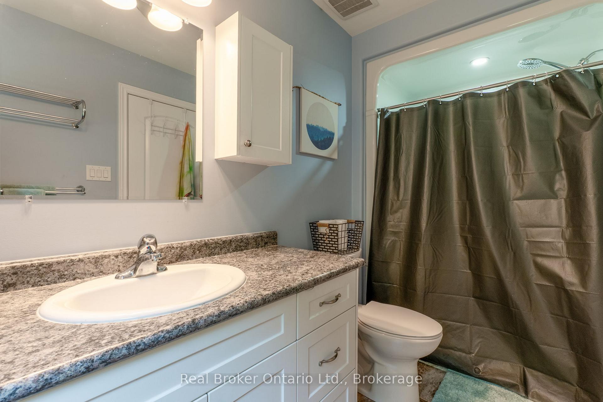 Photo 20 of 204 Golf Course Road, Wasaga Beach — HOMEH