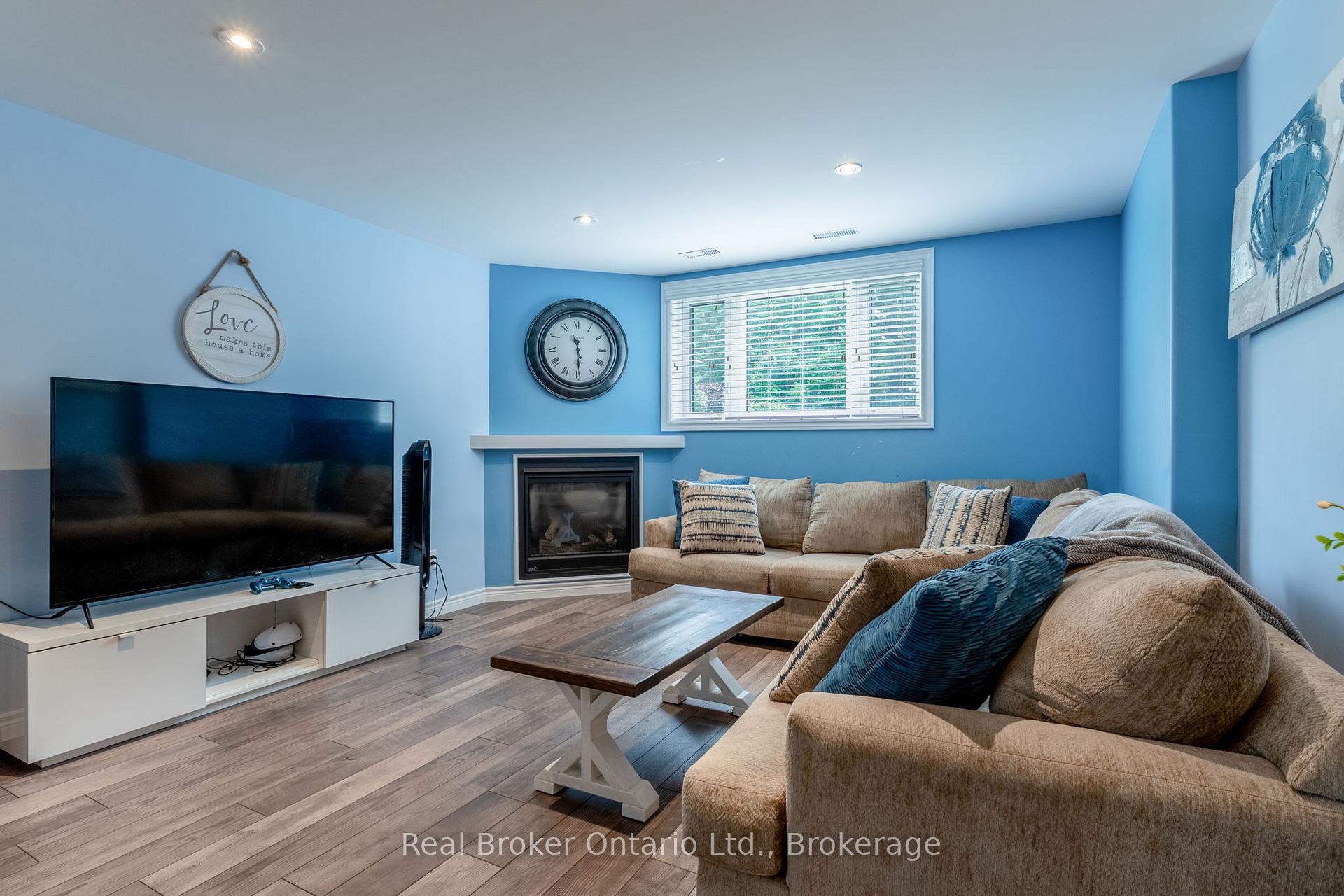 Photo 22 of 204 Golf Course Road, Wasaga Beach — HOMEH
