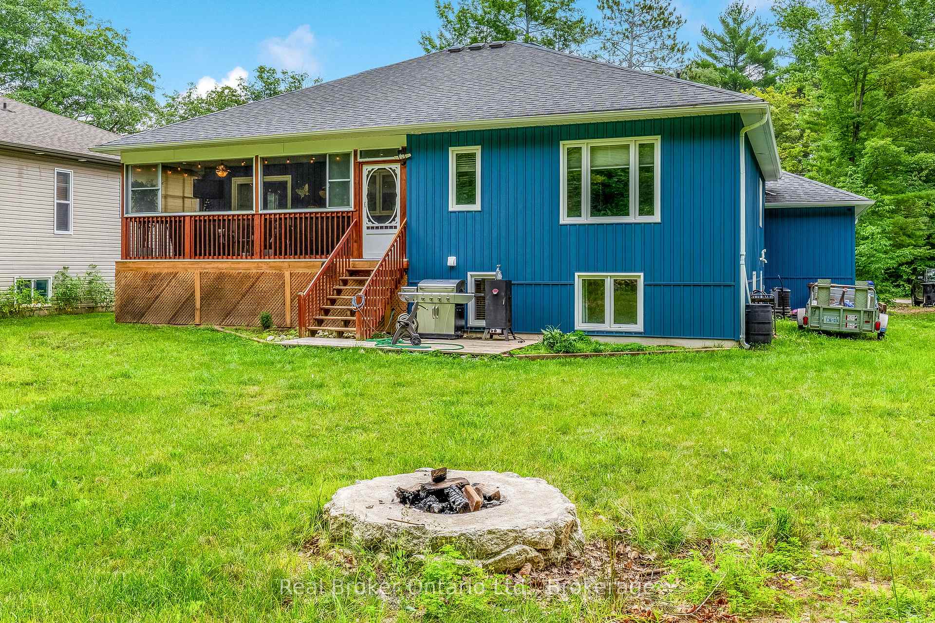 Photo 27 of 204 Golf Course Road, Wasaga Beach — HOMEH