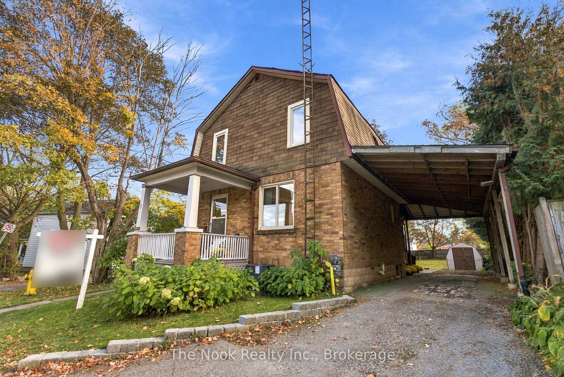 Photo 2 of 5 Grants Lane, Clarington, Bowmanville — HOMEH
