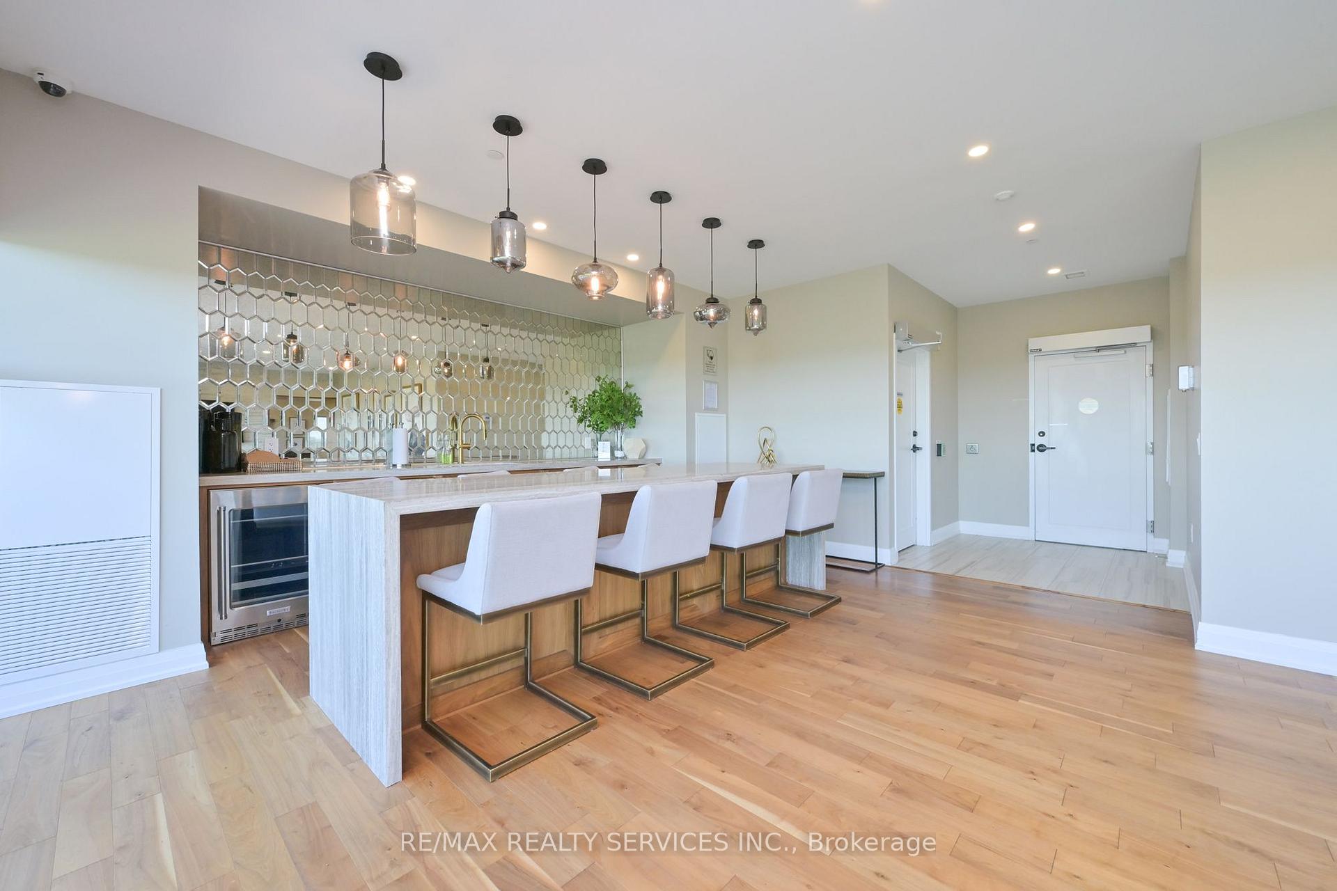 Photo 27 of Unit 809, 1878 Gordon Street, Guelph, Pineridge/Westminster Woods — HOMEH