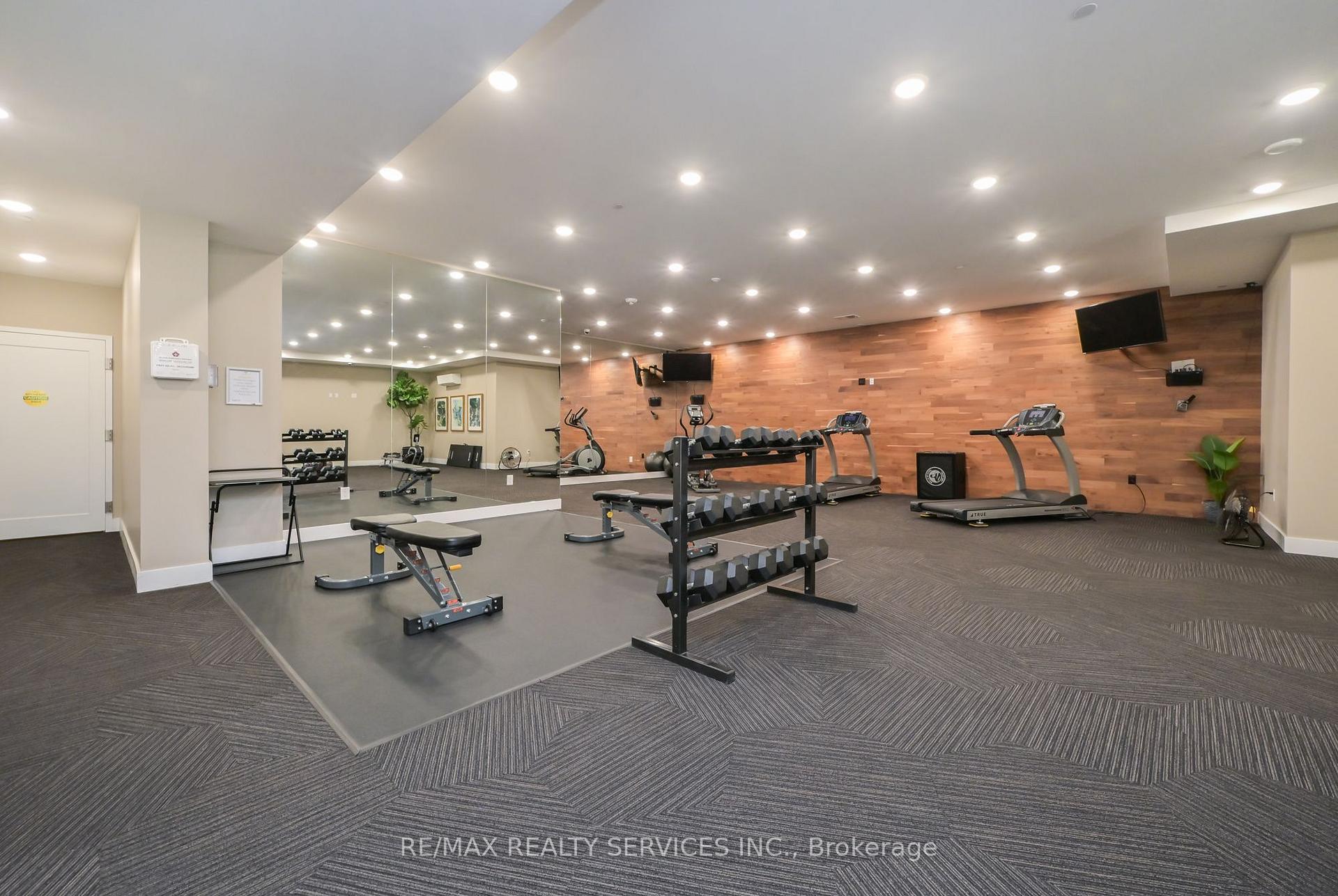 Photo 34 of Unit 809, 1878 Gordon Street, Guelph, Pineridge/Westminster Woods — HOMEH