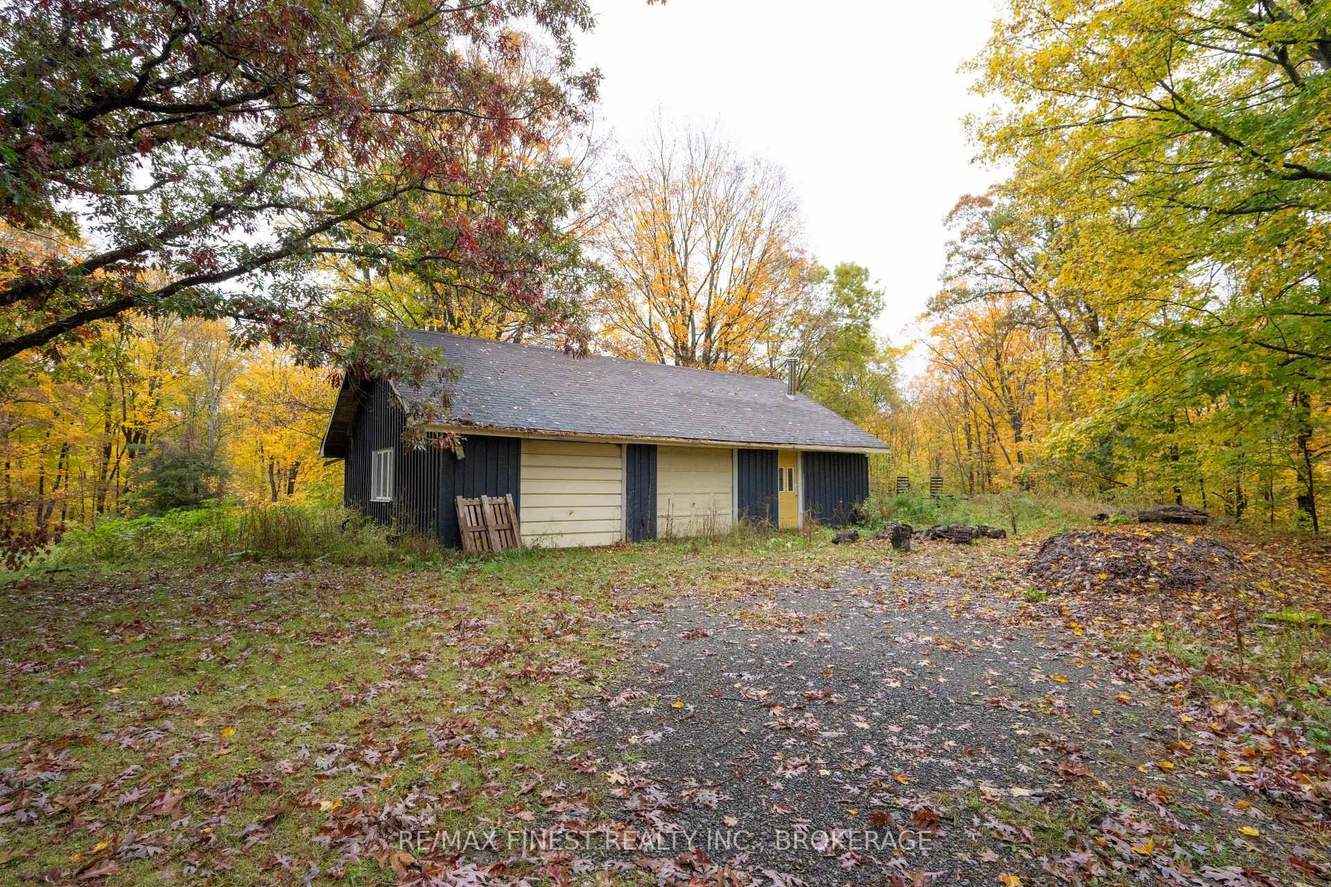 Photo 63 of 82 Bobs Lake Road, Frontenac, Frontenac South — HOMEH