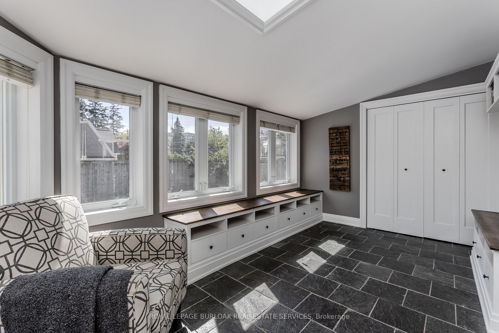 Photo 8 of 911 Lasalle Park Road, Burlington, LaSalle — HOMEH