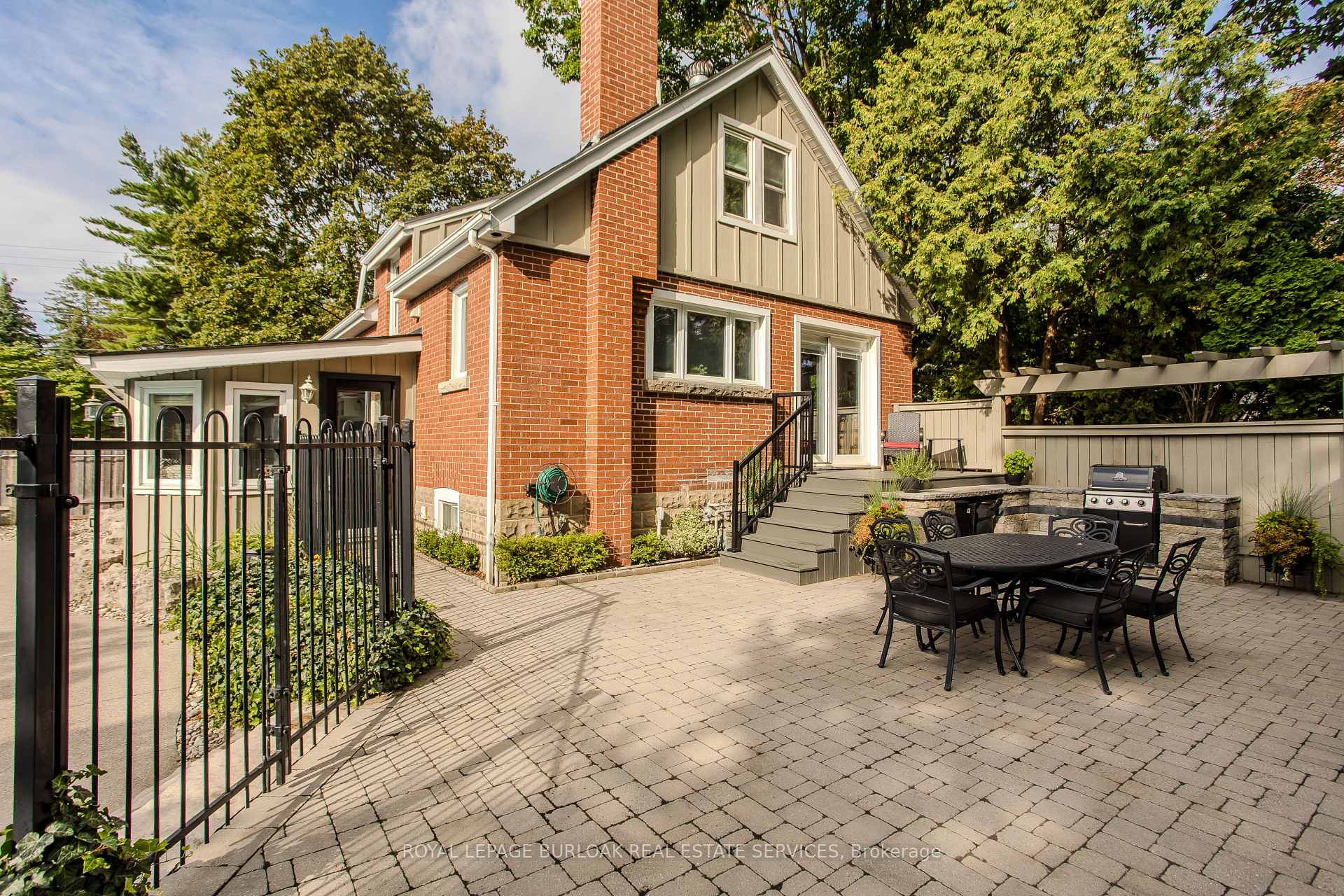 Photo 31 of 911 Lasalle Park Road, Burlington, LaSalle — HOMEH