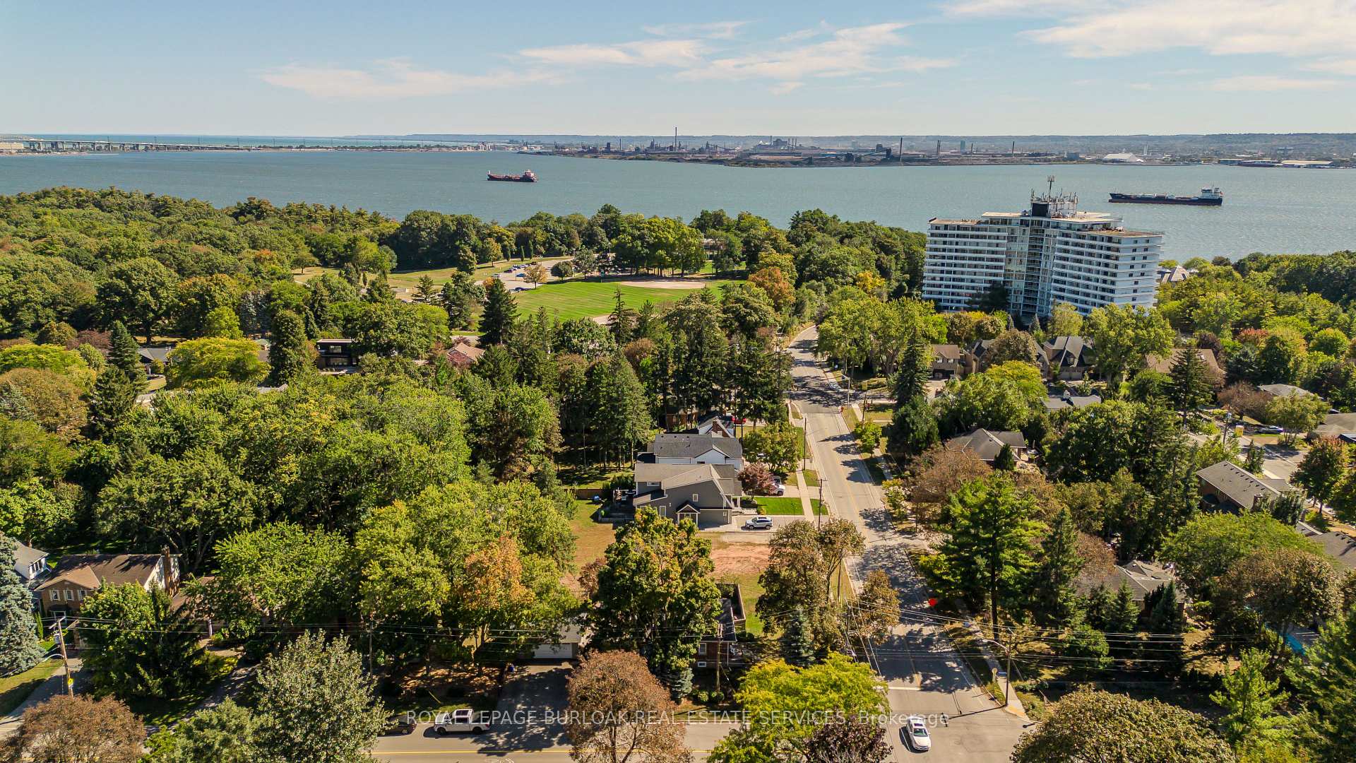 Photo 39 of 911 Lasalle Park Road, Burlington, LaSalle — HOMEH