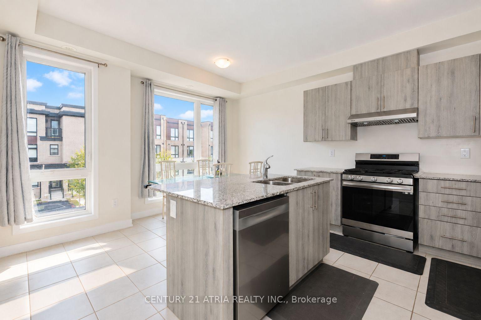 Photo 6 of 69 Stauffer Crescent, Markham, Cornell — HOMEH