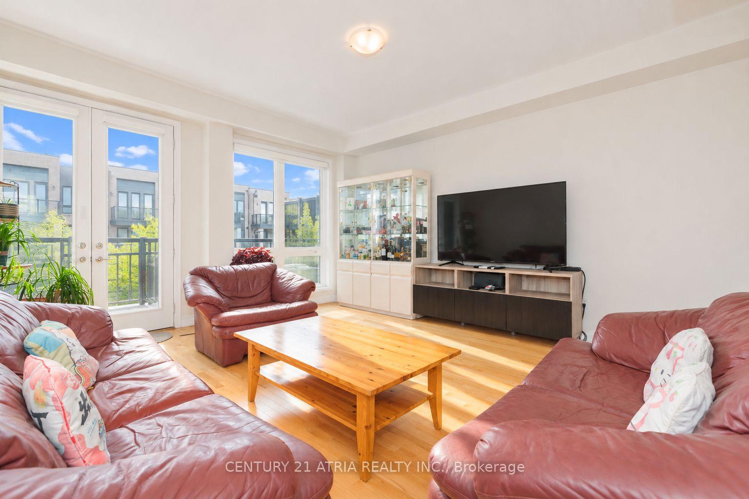 Photo 11 of 69 Stauffer Crescent, Markham, Cornell — HOMEH