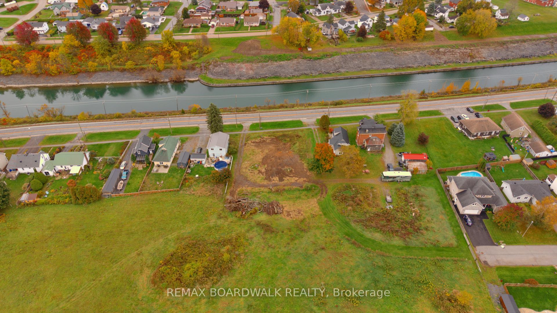 Photo 15 of 510 County Rd 2, Edwardsburgh/Cardinal, Town of Cardinal — HOMEH