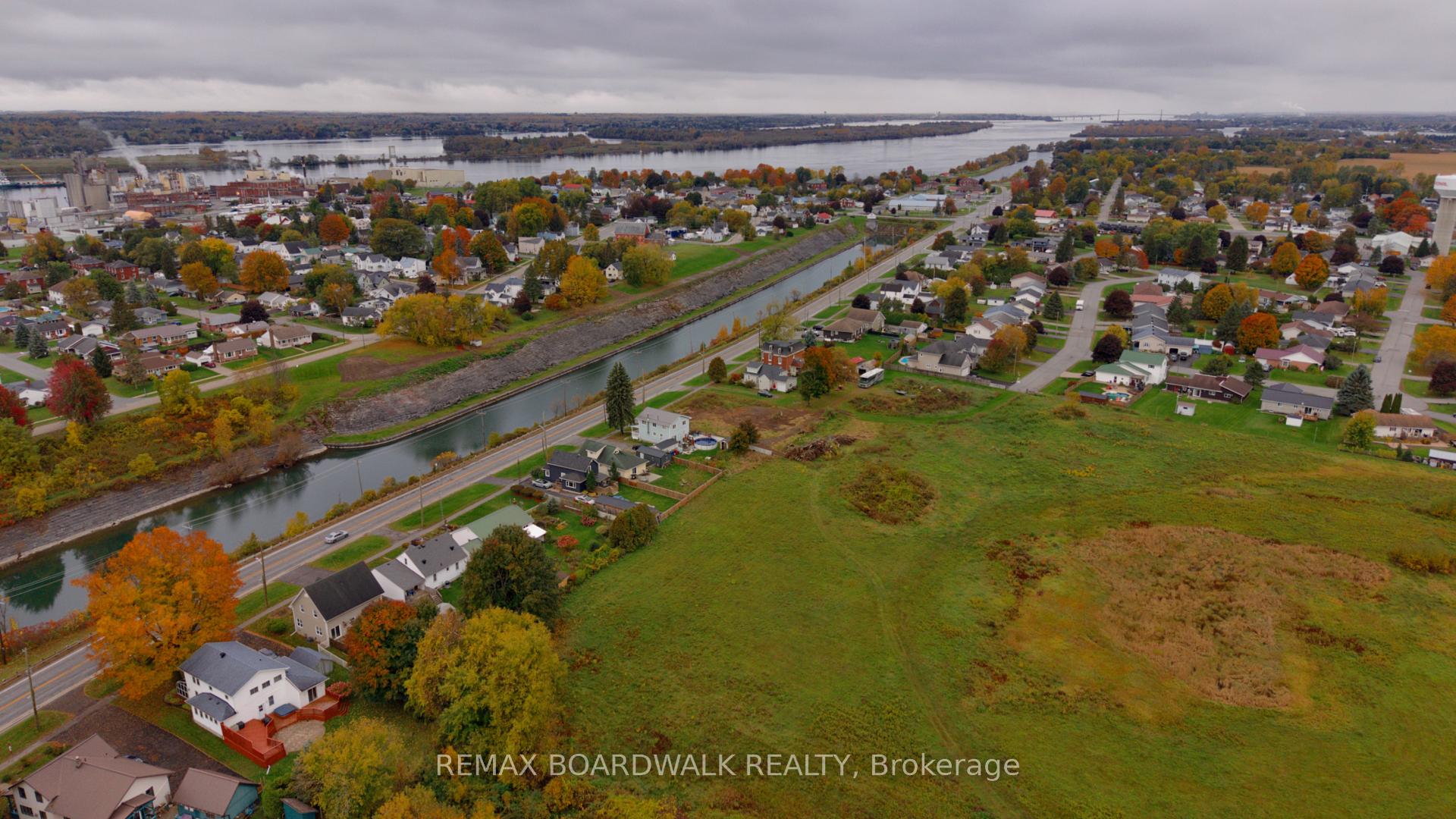 Photo 16 of 510 County Rd 2, Edwardsburgh/Cardinal, Town of Cardinal — HOMEH