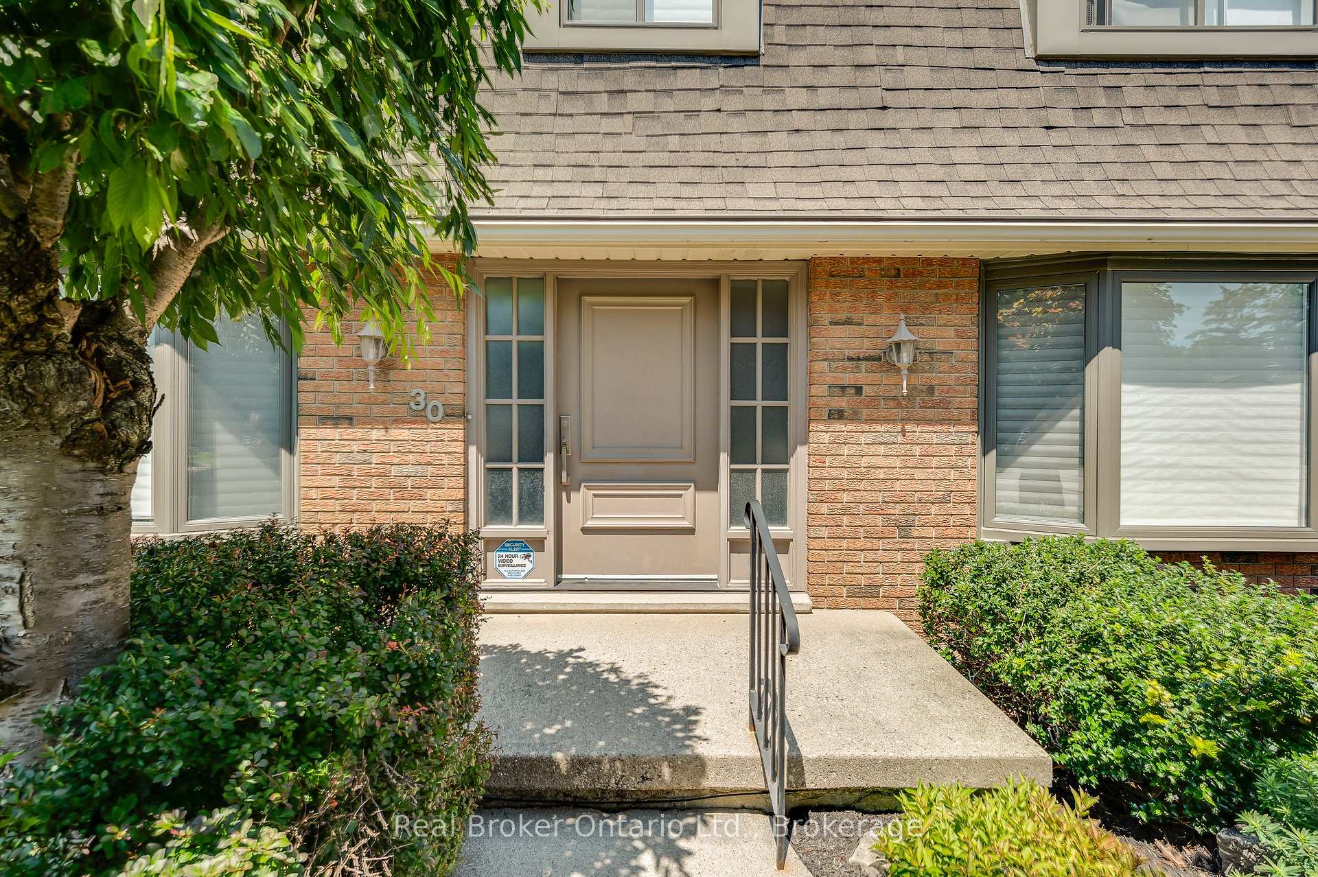 Photo 5 of 30 Westwood Crescent, Cambridge, Southwood - Kinbridge — HOMEH