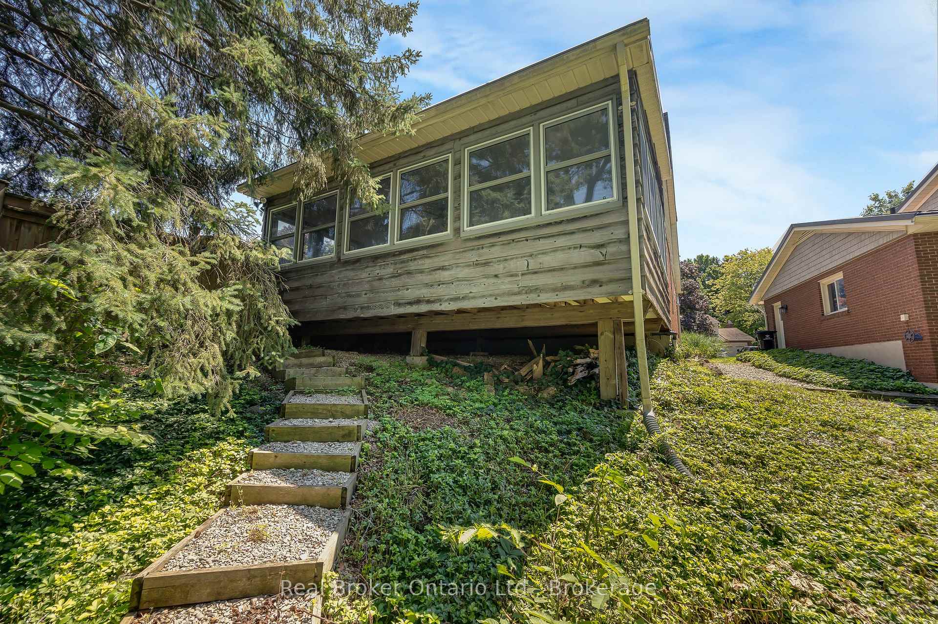 Photo 31 of 30 Westwood Crescent, Cambridge, Southwood - Kinbridge — HOMEH