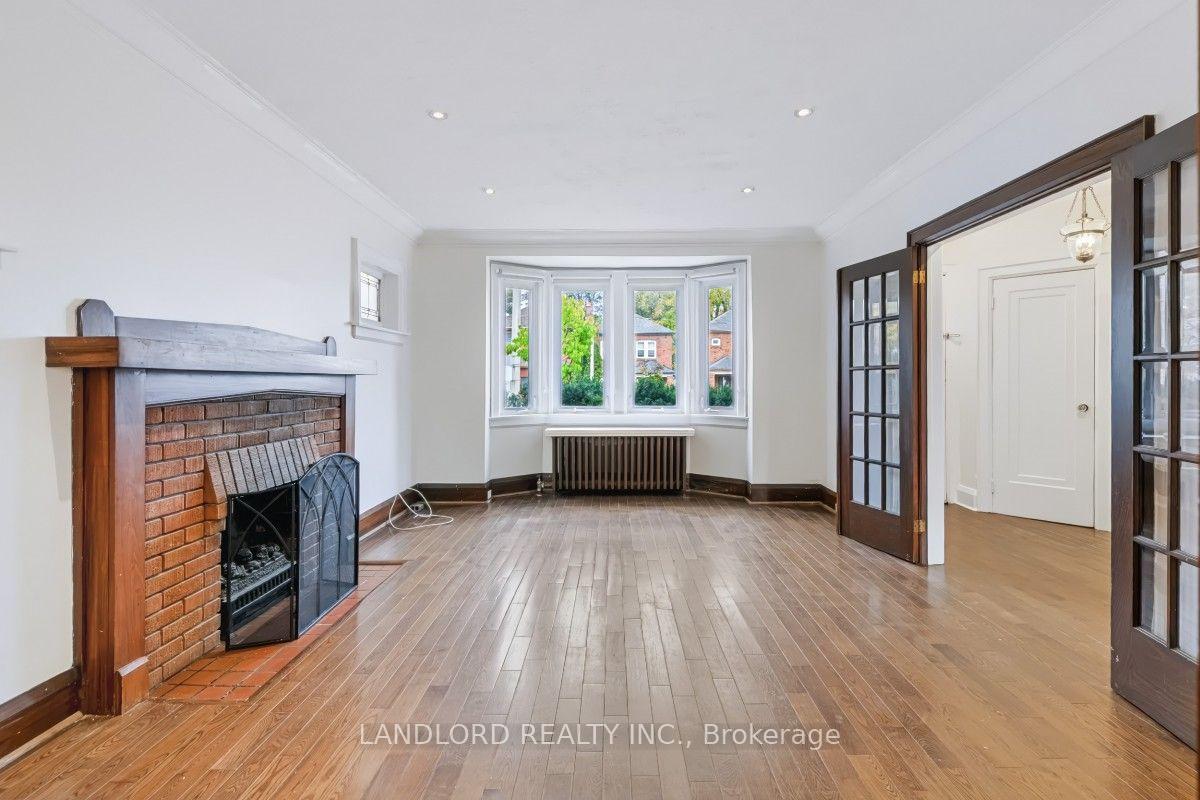 Photo 4 of 159 Lawrence Avenue W, Toronto, Lawrence Park South — HOMEH
