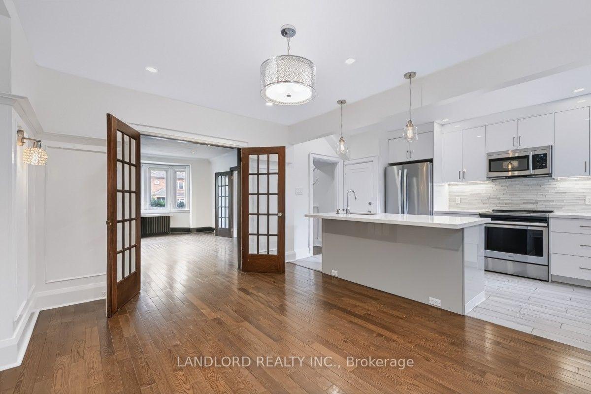 Photo 9 of 159 Lawrence Avenue W, Toronto, Lawrence Park South — HOMEH